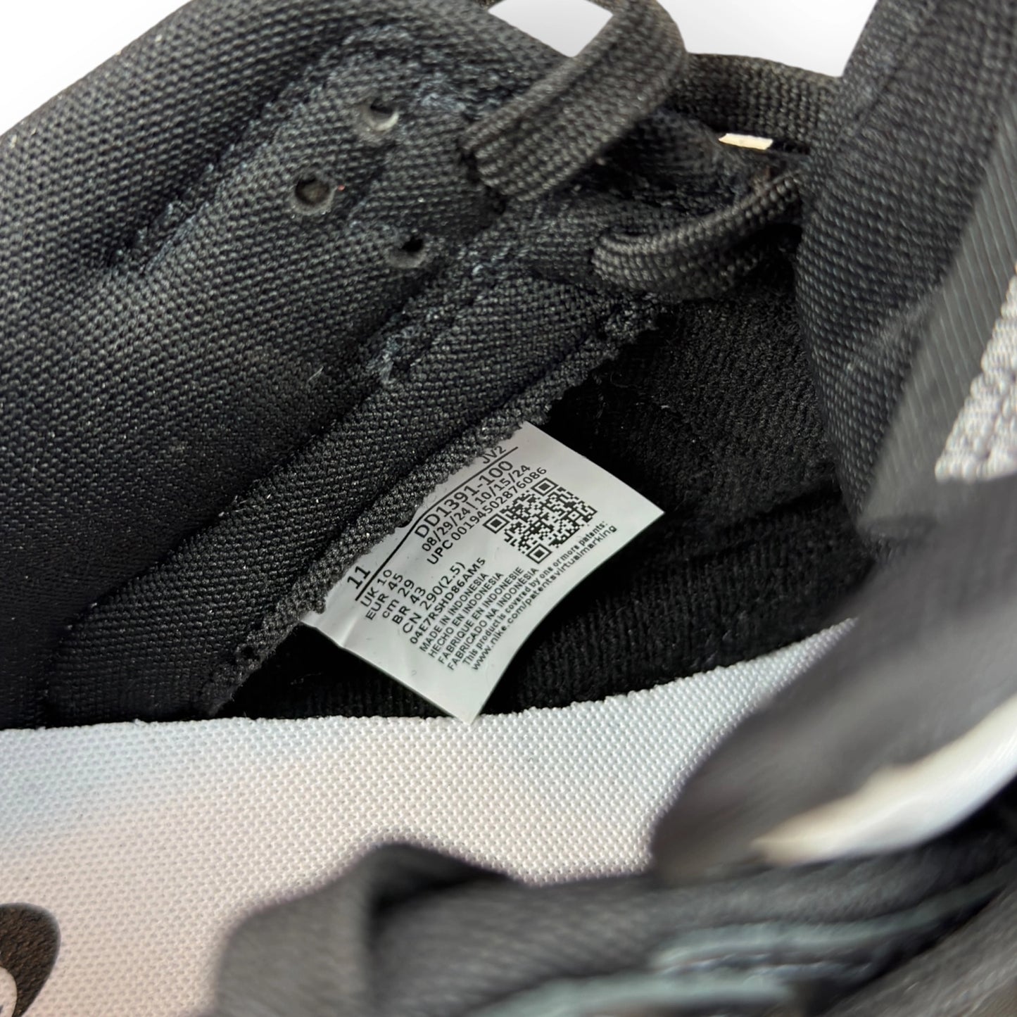 Nike Dunk Low Retro White Black Panda DD1391-100 – EU 45, brand new with original box