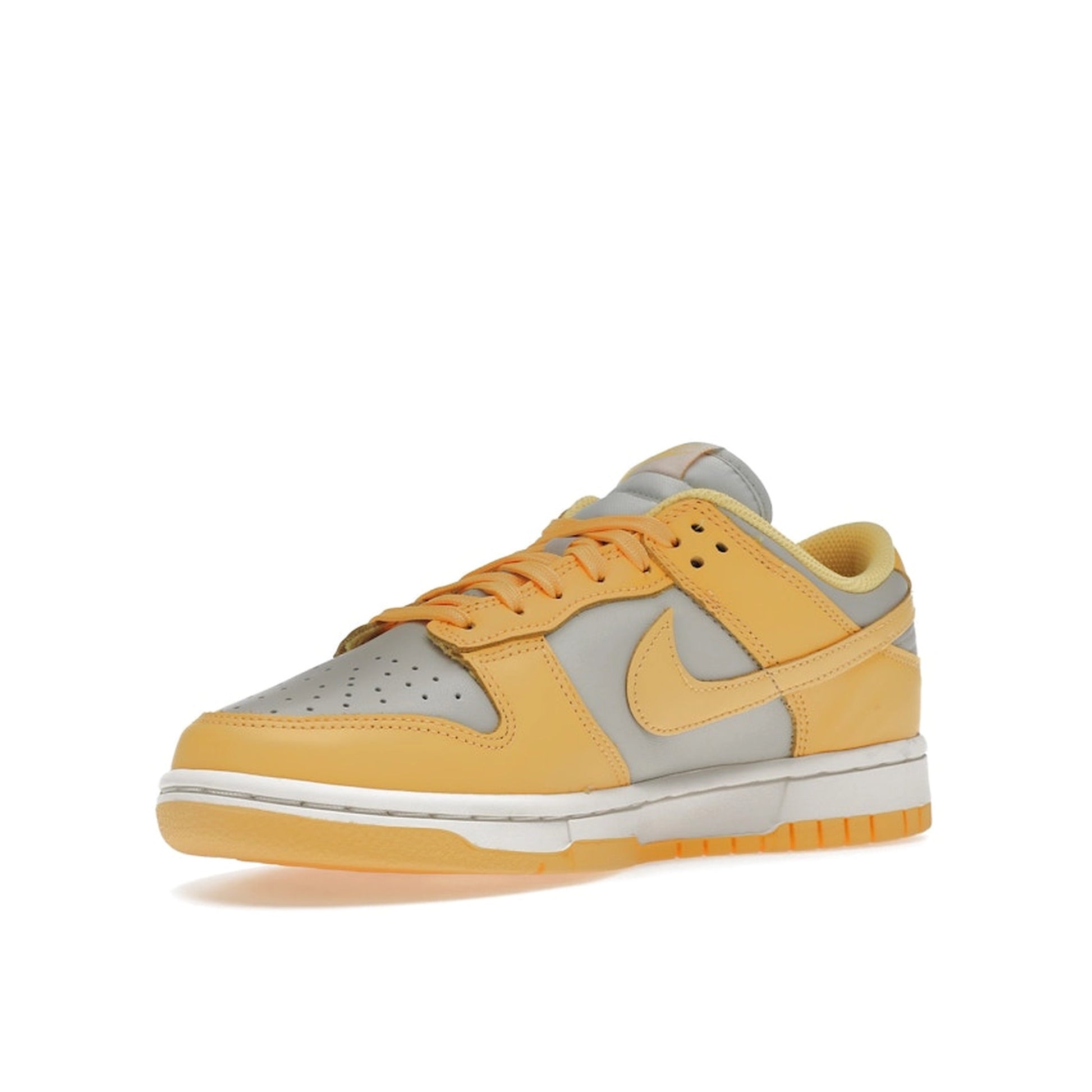 Nike Dunk Low sneakers, front view, model DD1503-002, in Citron Pulse, grey and yellow, women's.