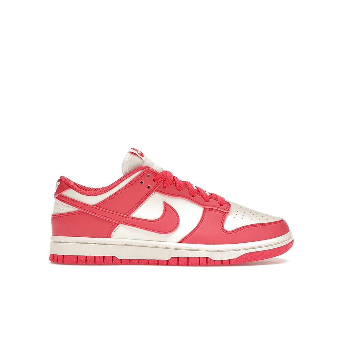 Nike Dunk Low Next Nature women's sneaker in Aster Pink and Sail leather