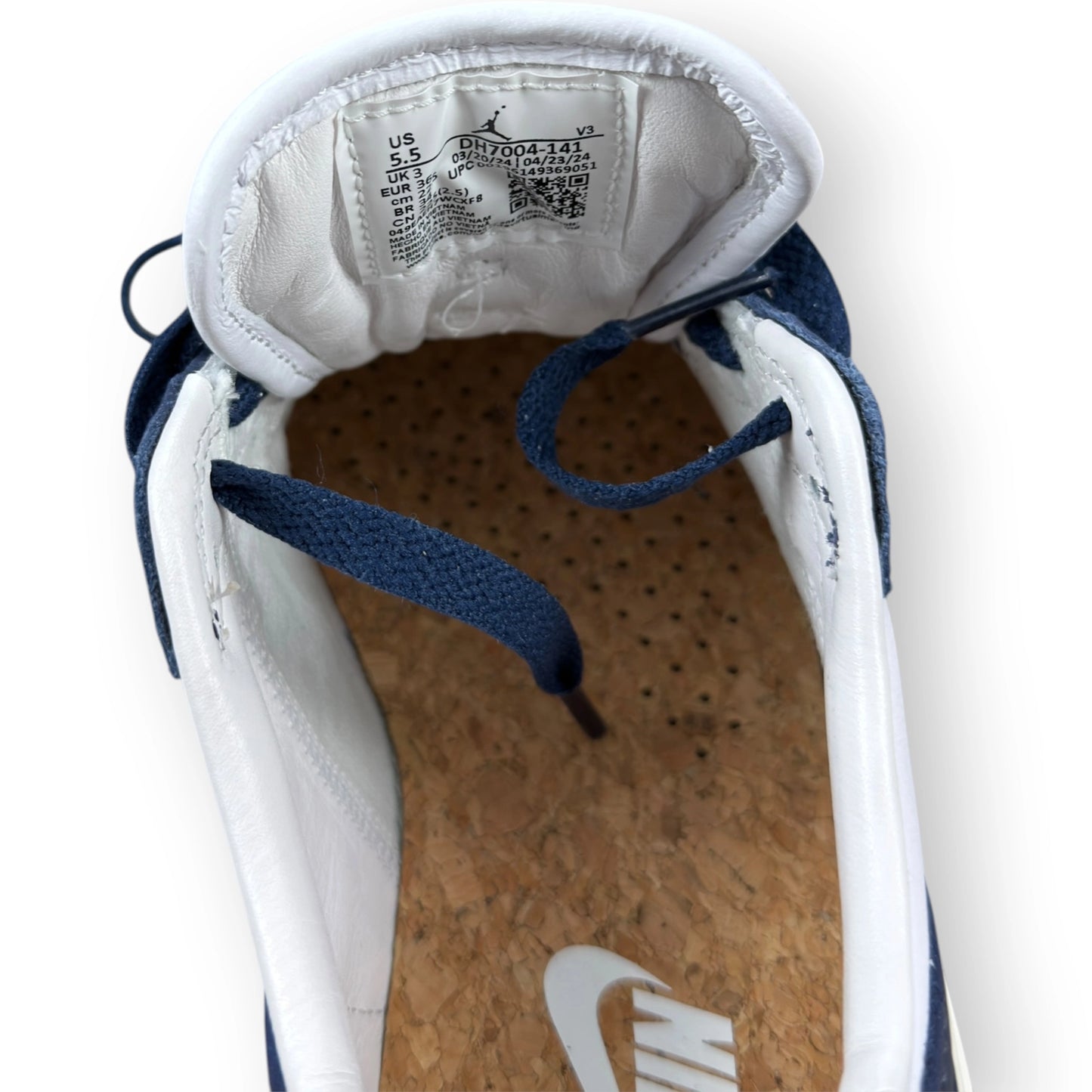 Jordan 1 Elevate Low Midnight Navy (Women’s) DH7004-141 – size EU 36, brand new with original box