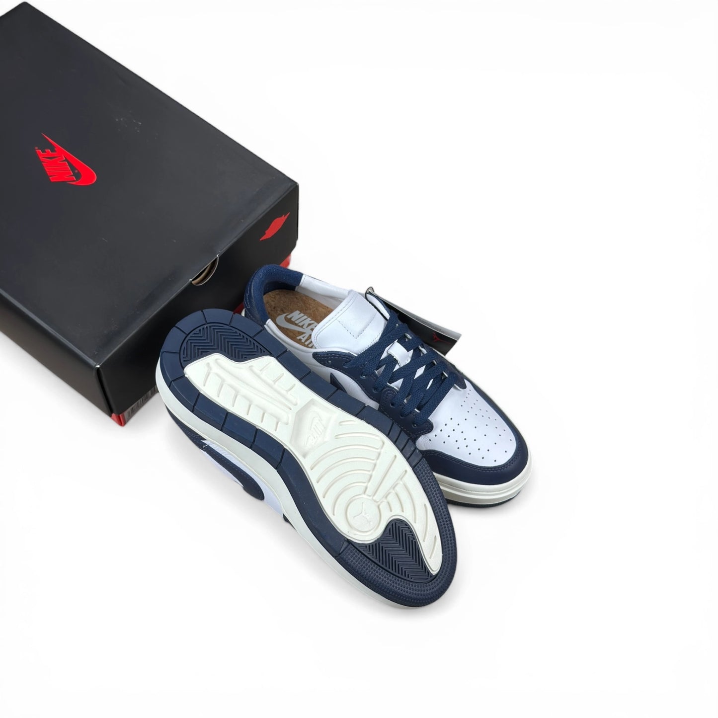 Jordan 1 Elevate Low Midnight Navy (Women’s) DH7004-141 – size EU 40, brand new with original box