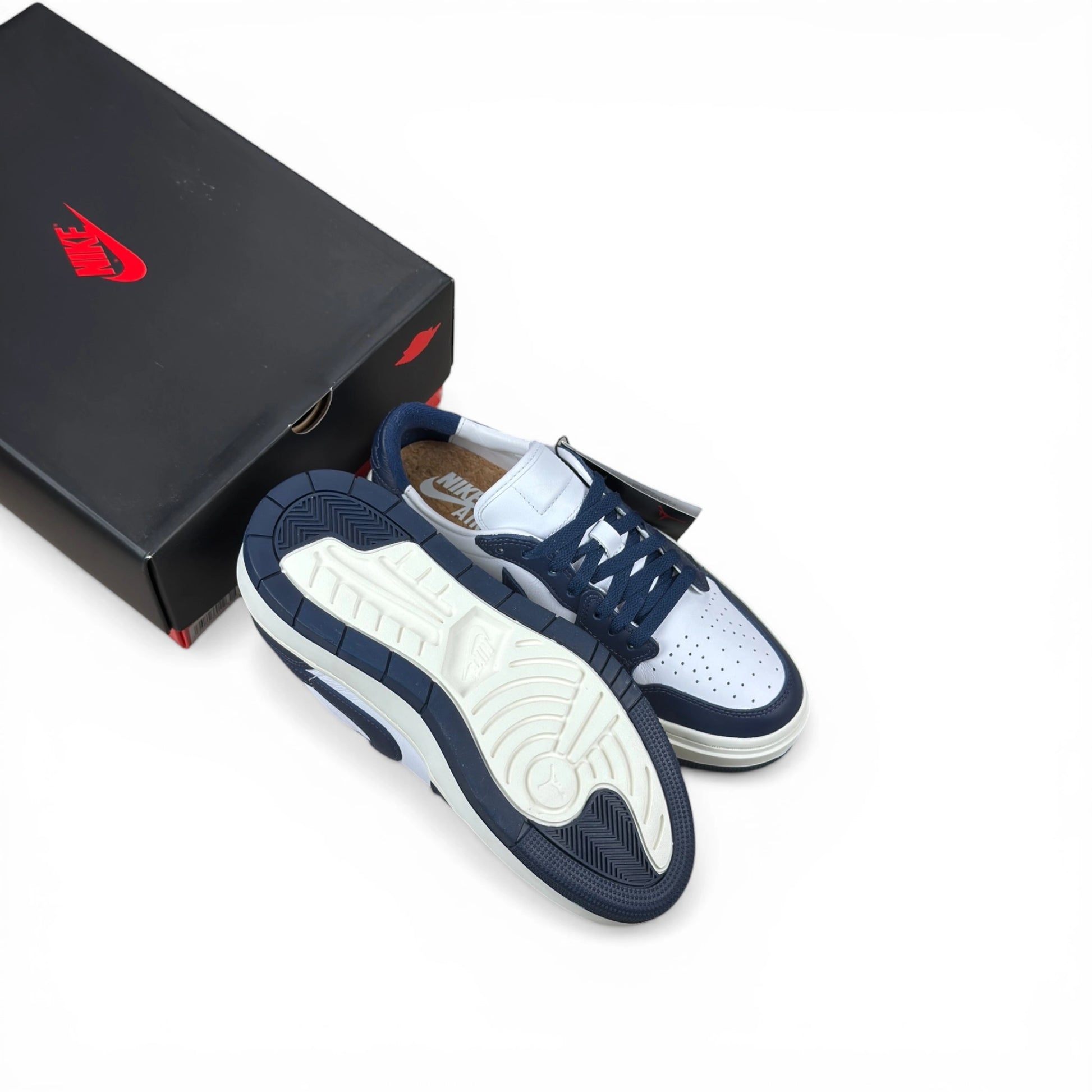Jordan 1 Elevate Low Midnight Navy (Women’s) DH7004-141 – size EU 40, brand new with original box