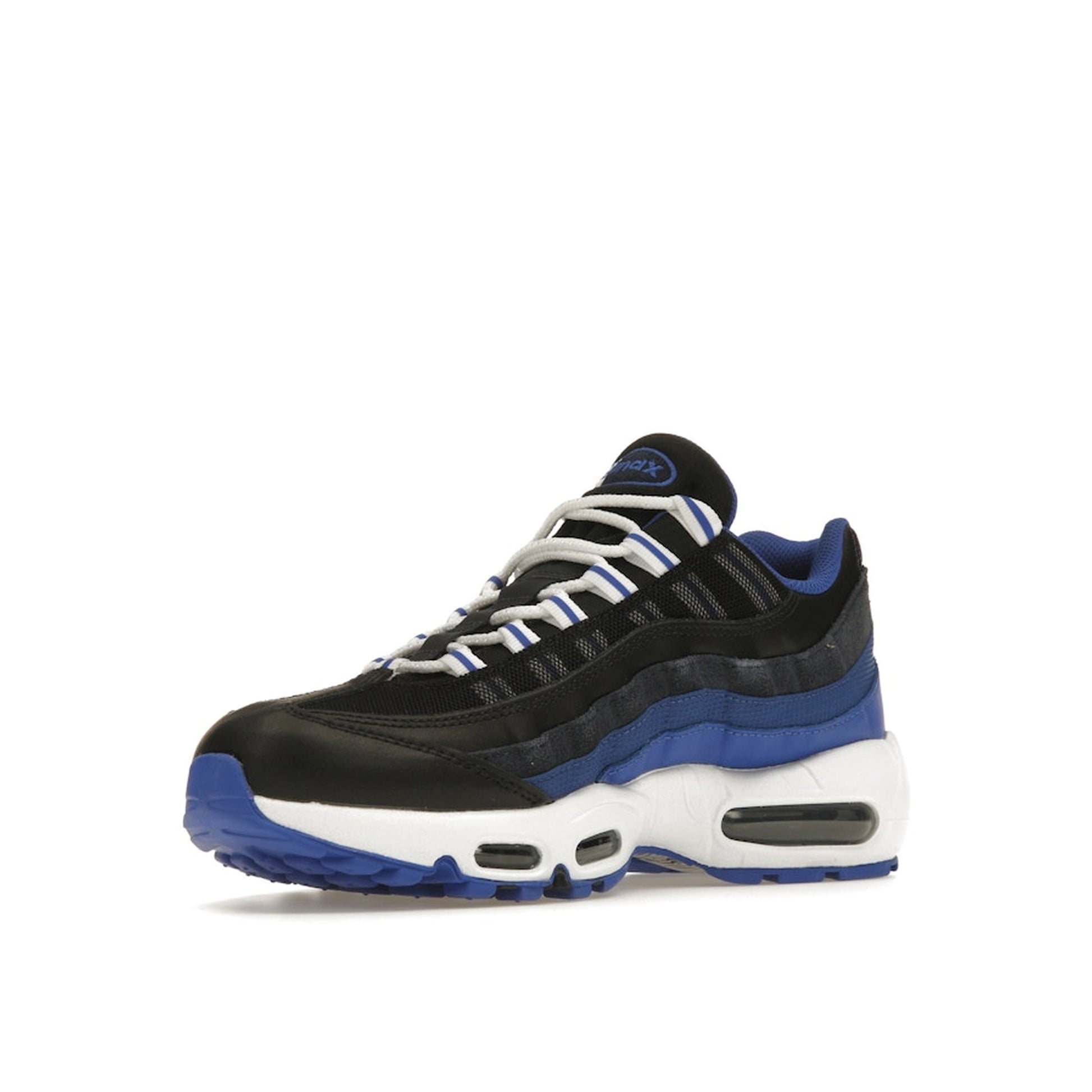 Nike Air Max 95 sneakers, front view, in black with team royal blue details.