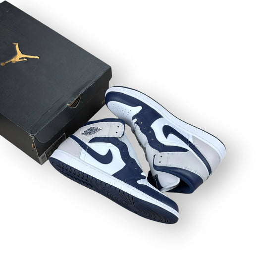 Air Jordan 1 Mid Neutral Grey Midnight Navy DQ8426-146 – EU 46, brand new with original box