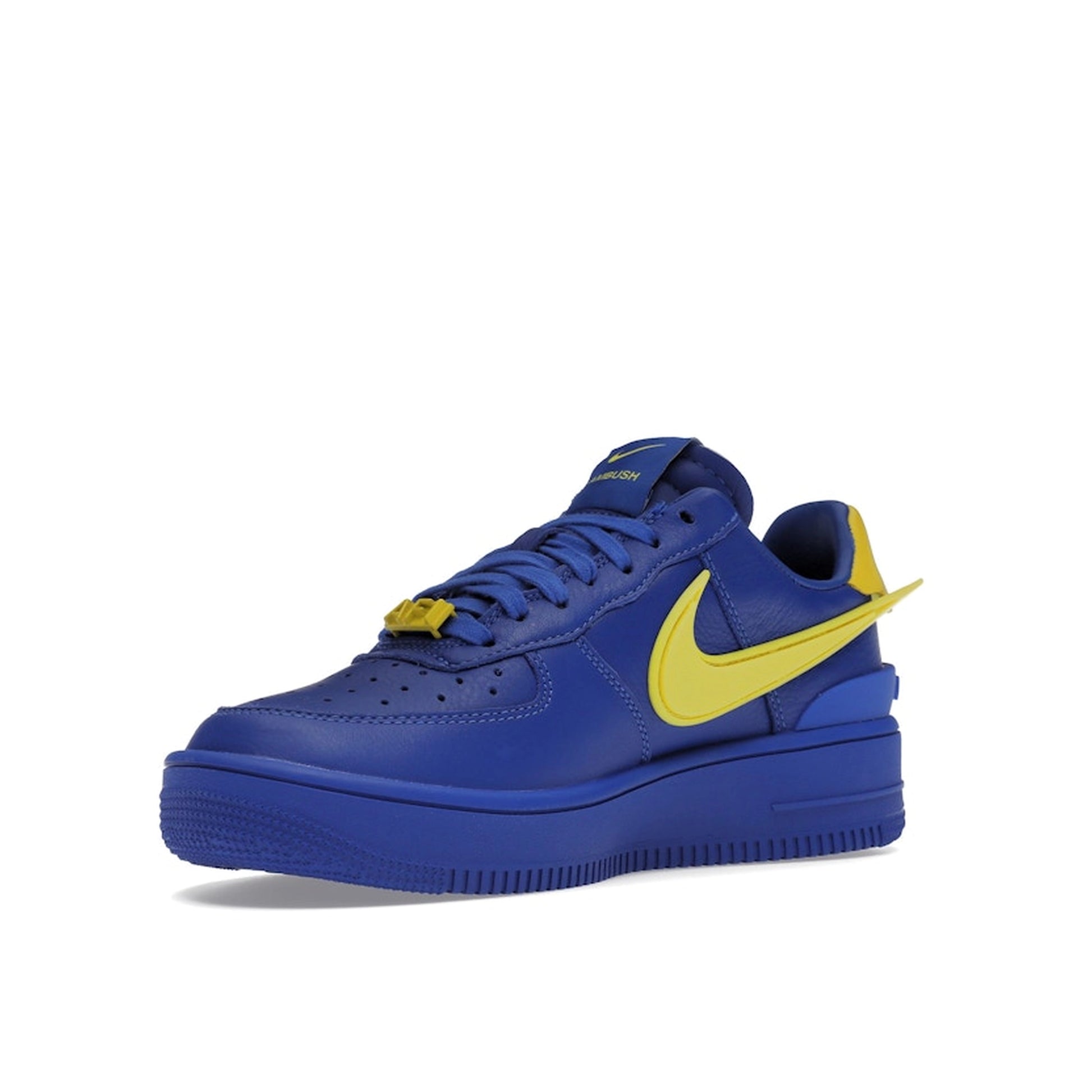 Nike Air Force 1 Low SP Ambush sneakers, front view, model DV3464-400, in game royal with yellow swoosh.