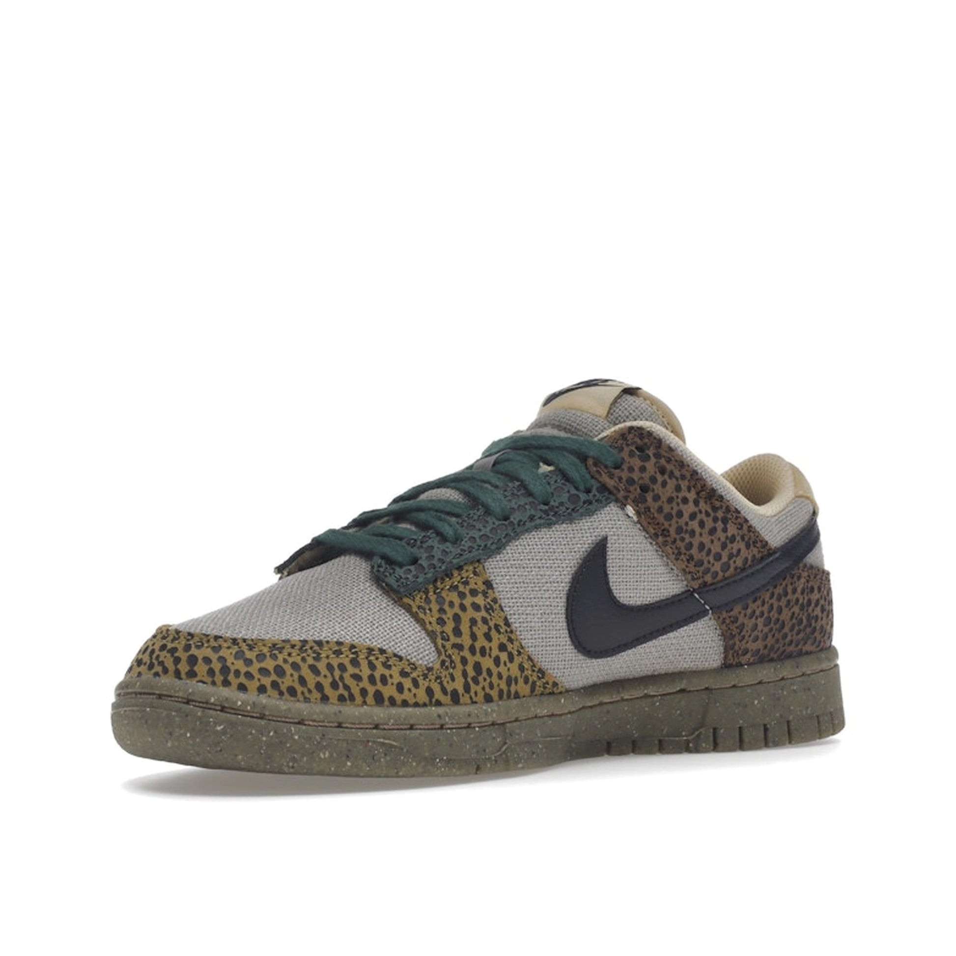 Nike Dunk Low Safari sneakers in Golden Moss, front view, model DX2654-200 in brown and green.