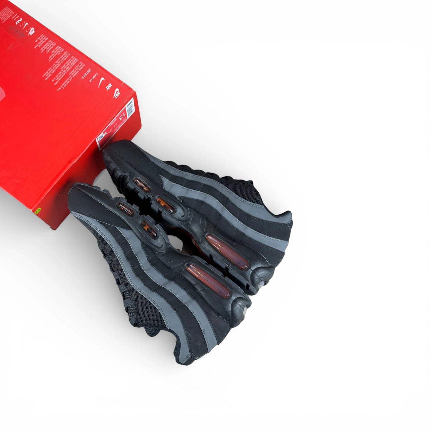 Nike Air Max 95 Black Grey Safety Orange DX2657-001 – EU 47.5, brand new with cut box
