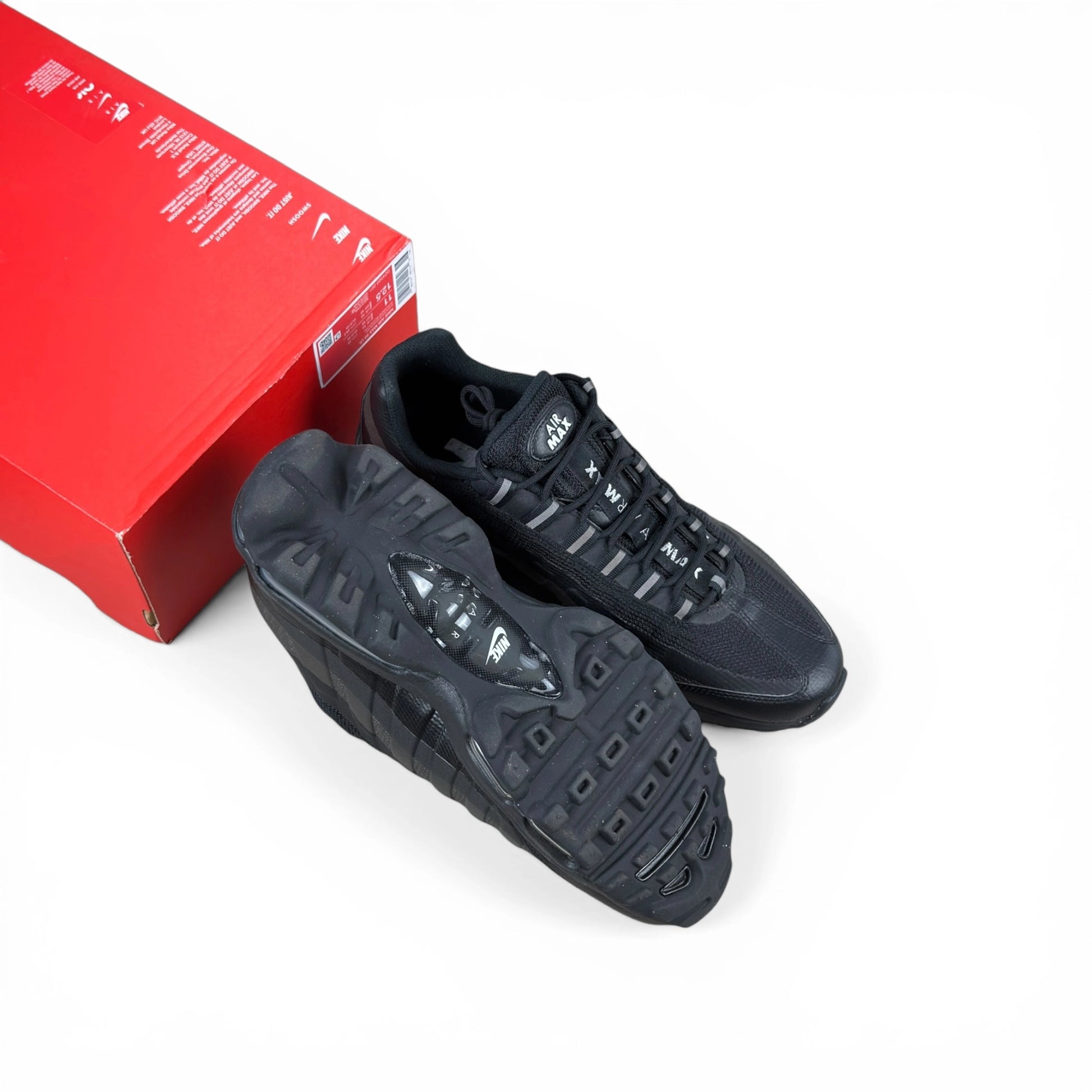 Nike Air Max 95 Ultra Black Medium Ash DZ4503-001 – EU 45, brand new with cut box