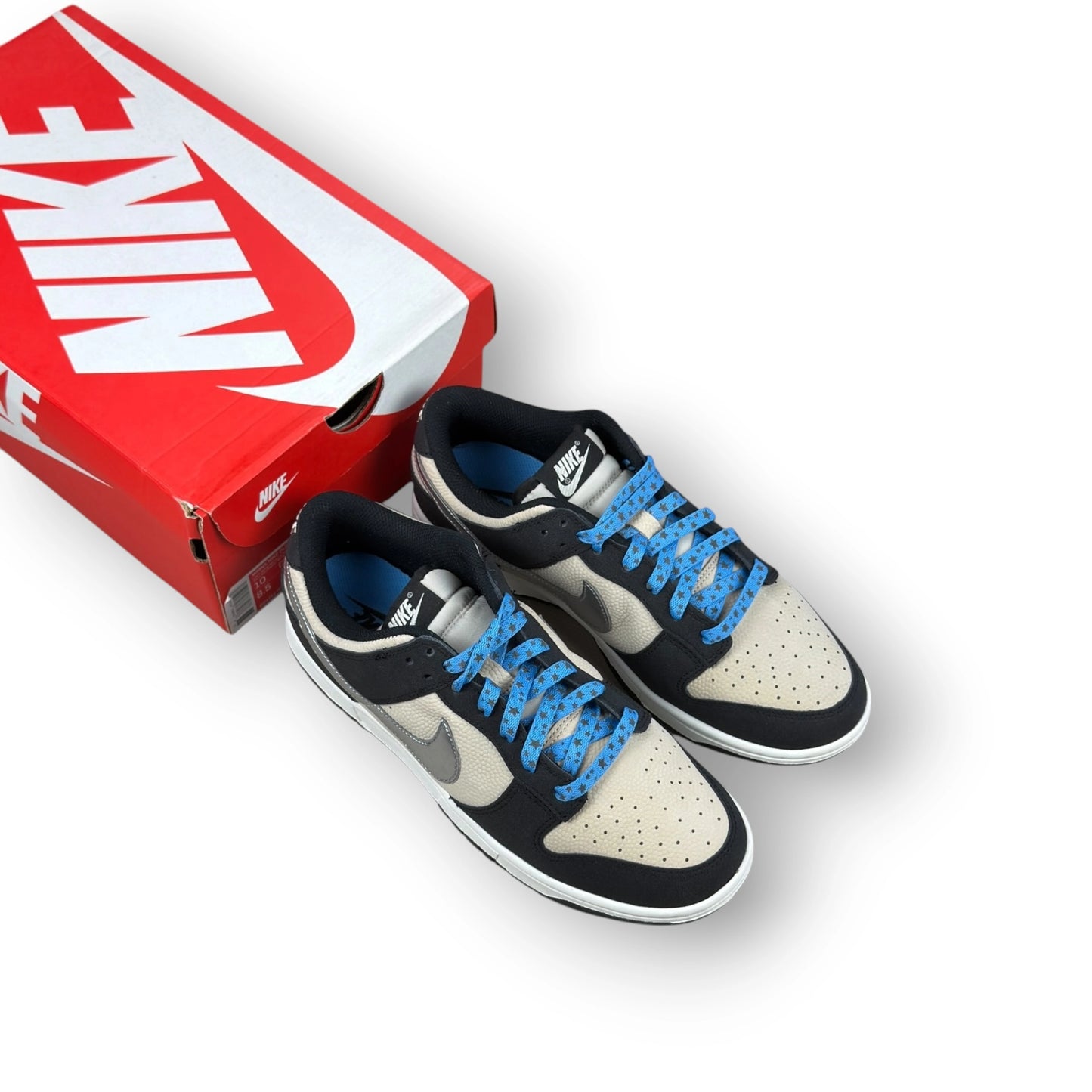 Nike Dunk Low Starry Laces DZ4712-001 – EU 42, brand new with original box