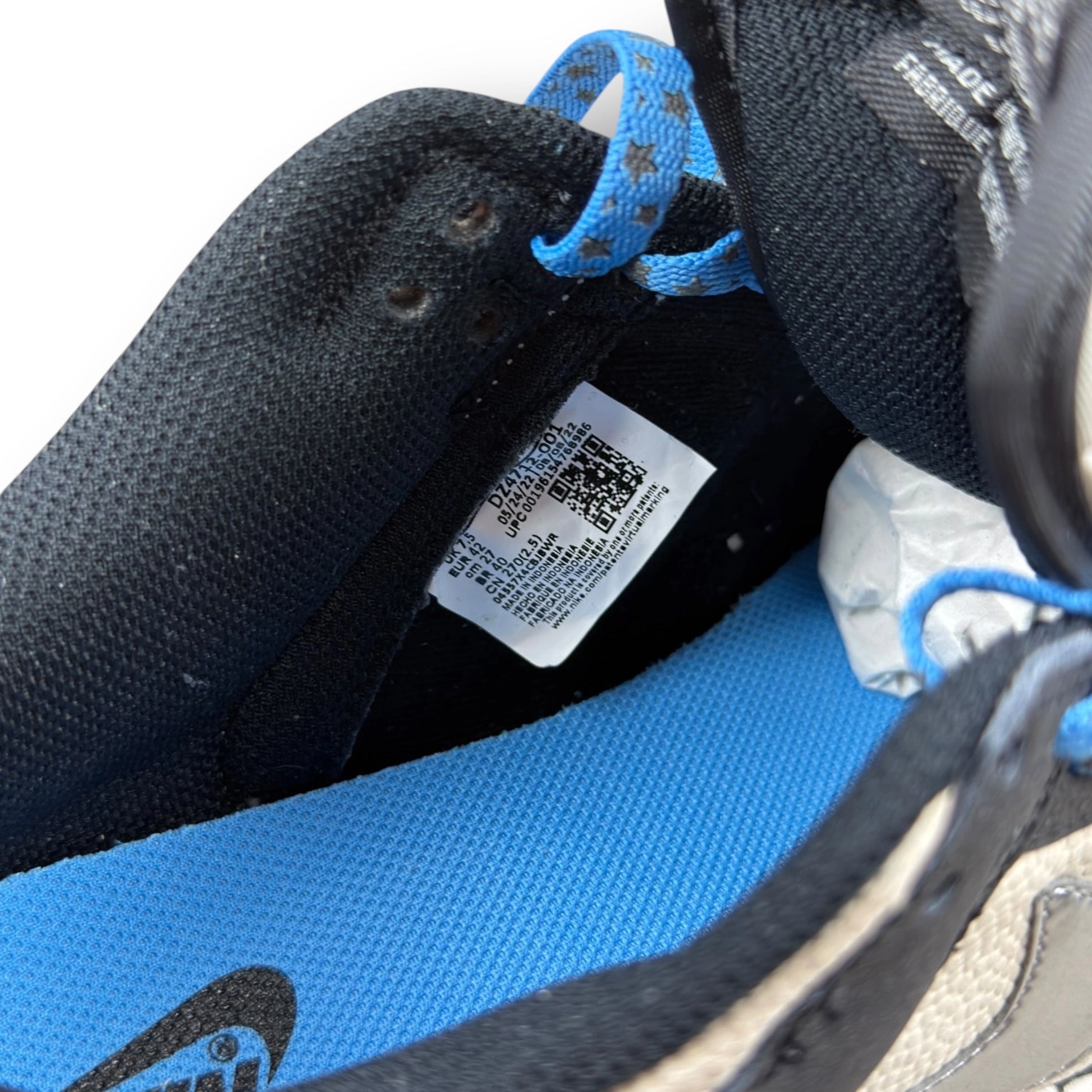 Nike Dunk Low Starry Laces DZ4712-001 – EU 42, brand new with original box
