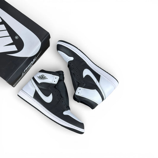 Jordan 1 Retro High OG Black White DZ5485-010 – EU 45, brand new with full original box