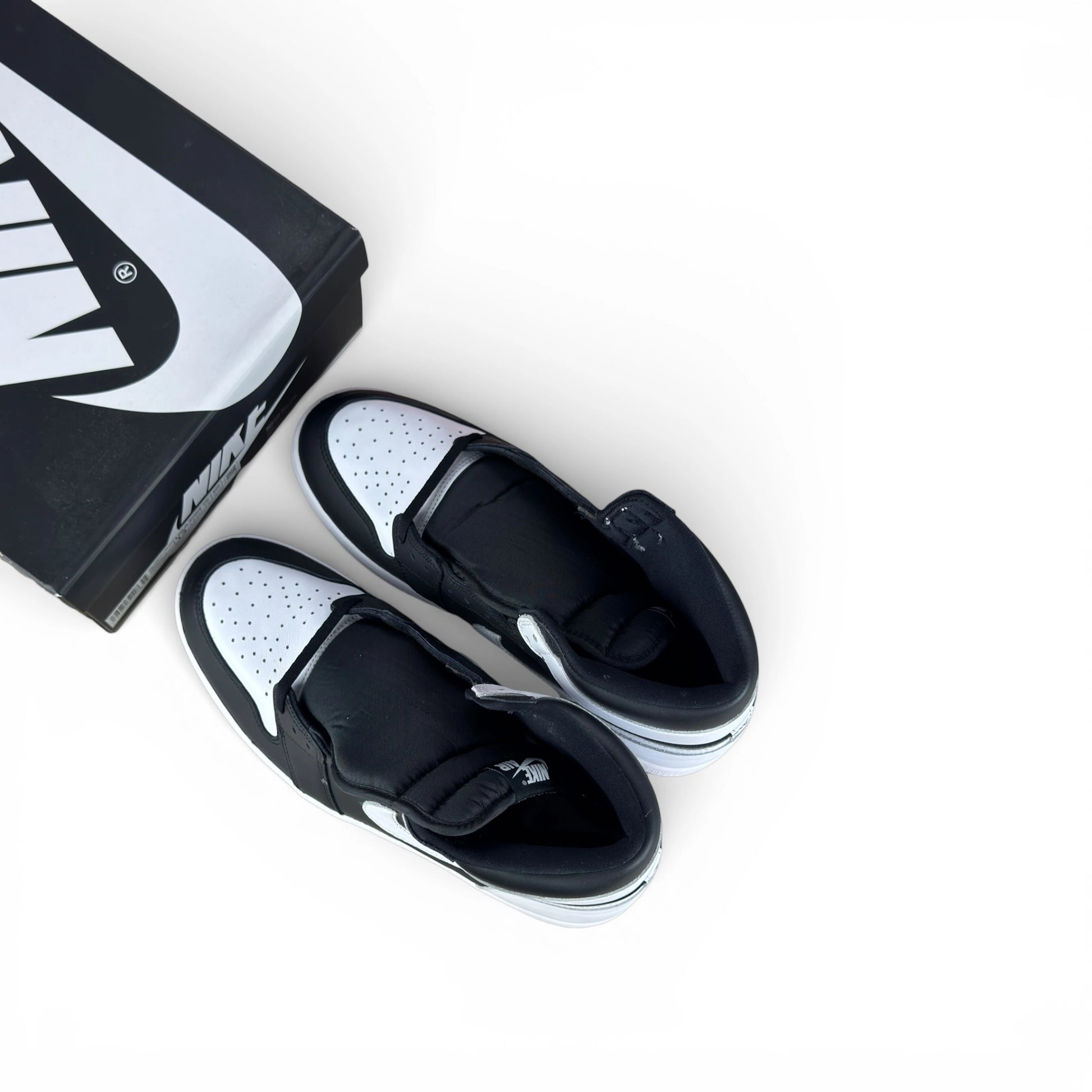 Jordan 1 Retro High OG Black White DZ5485-010 – EU 47.5, brand new with full original box