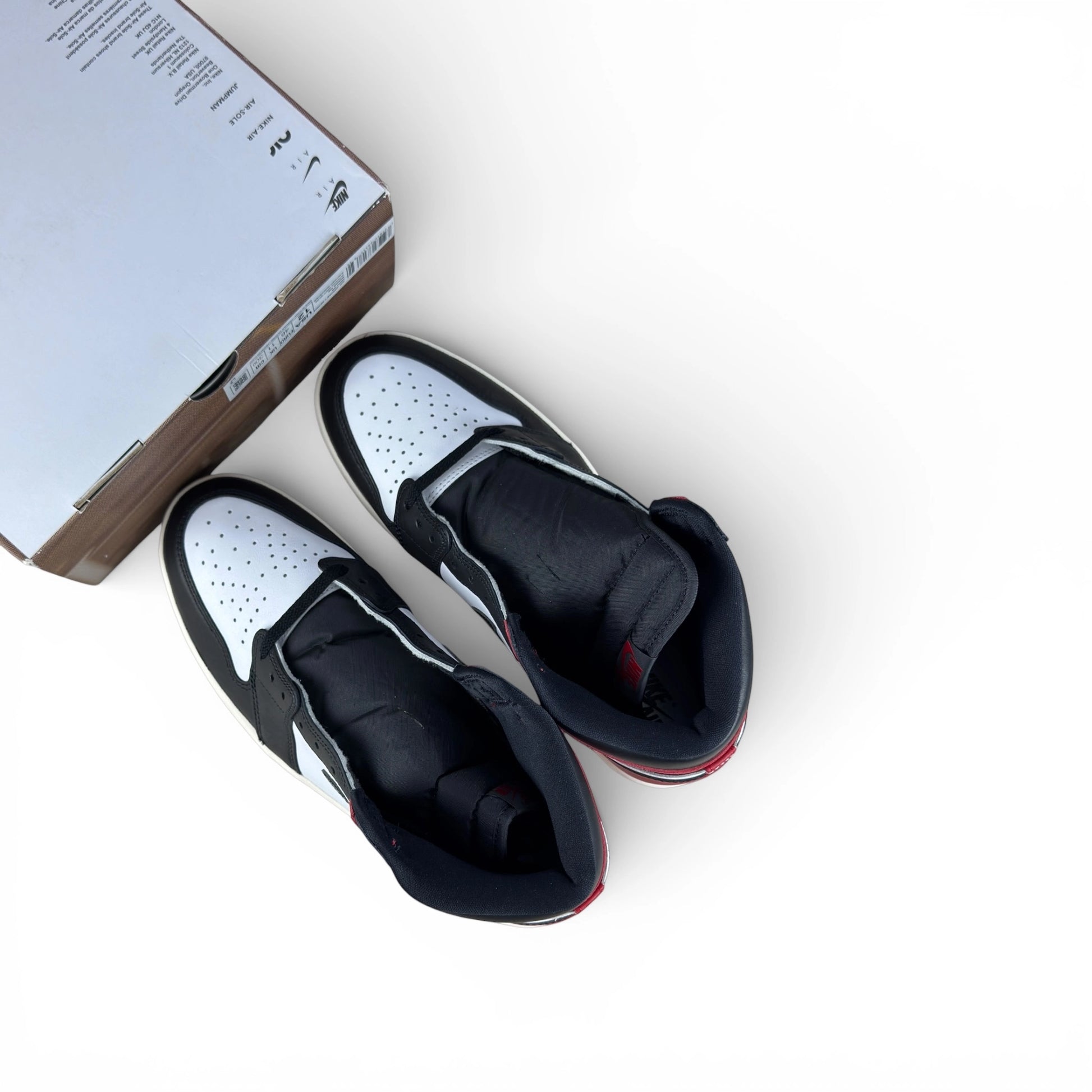 Jordan 1 Retro High OG Black Toe Reimagined – EU 46, brand new sneakers, cut box