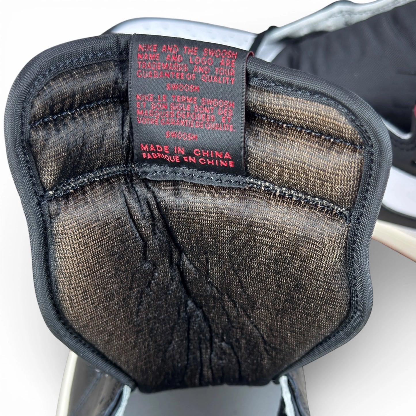 Jordan 1 Retro High OG Black Toe Reimagined – EU 46, brand new sneakers, cut box