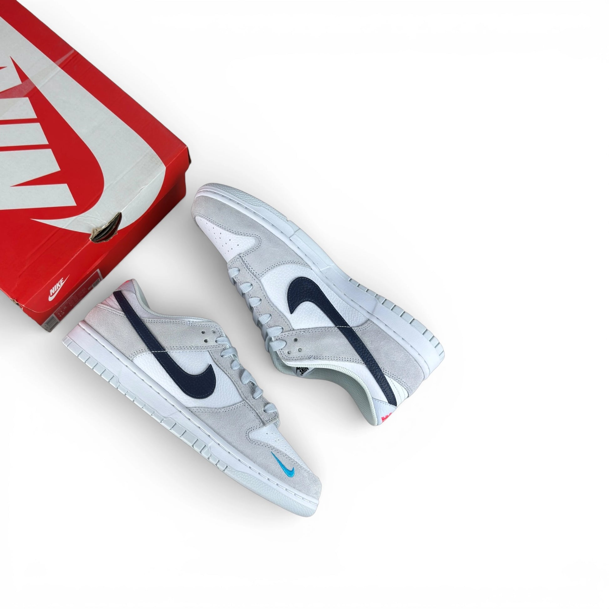 Nike Dunk Low White Grey Navy Aqua Mini Swoosh FJ4227-001 – EU 45.5, brand new with original box