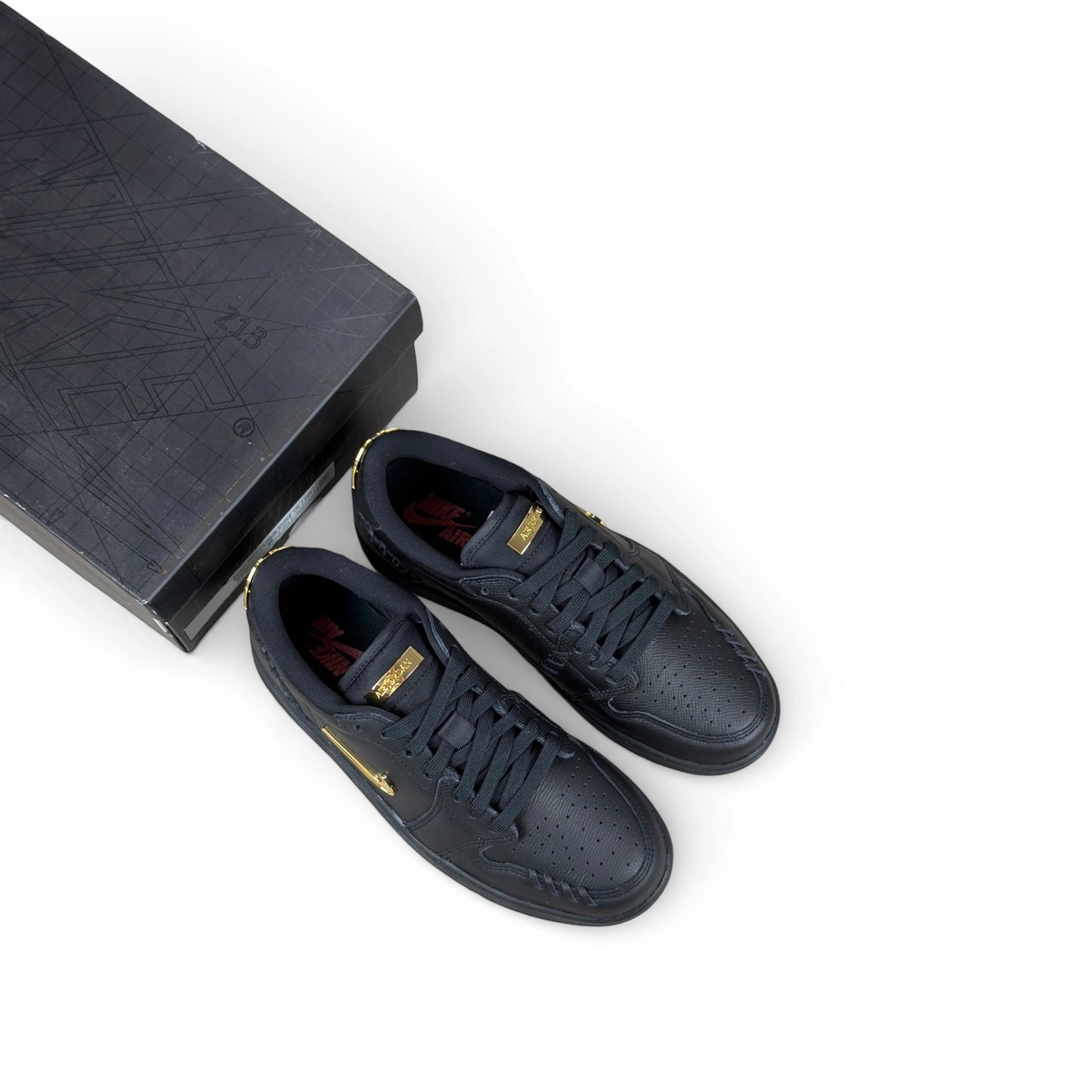 Air Jordan 1 Low Method of Make Black and Metallic Gold with premium finishes and clean leather overlays, EU 39, brand new with original box