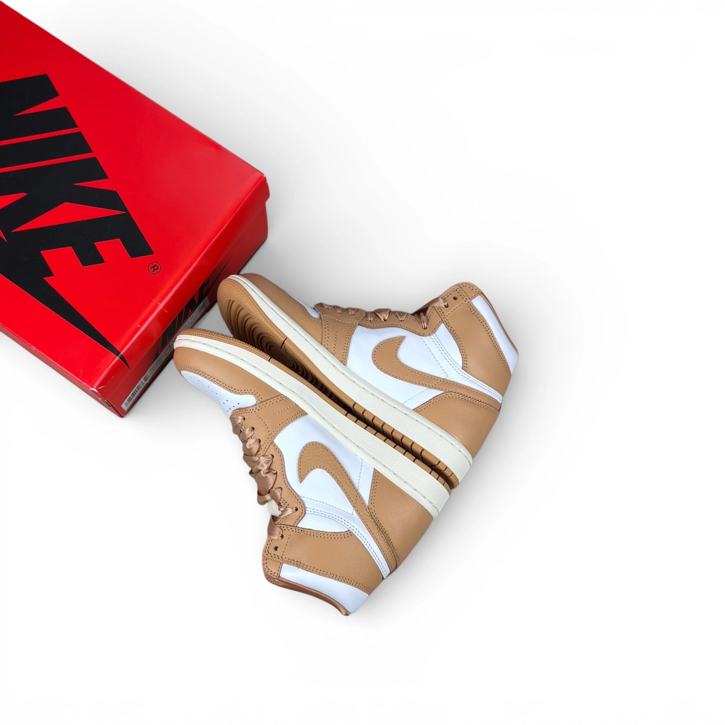 Jordan 1 Retro High OG Praline (Women's)