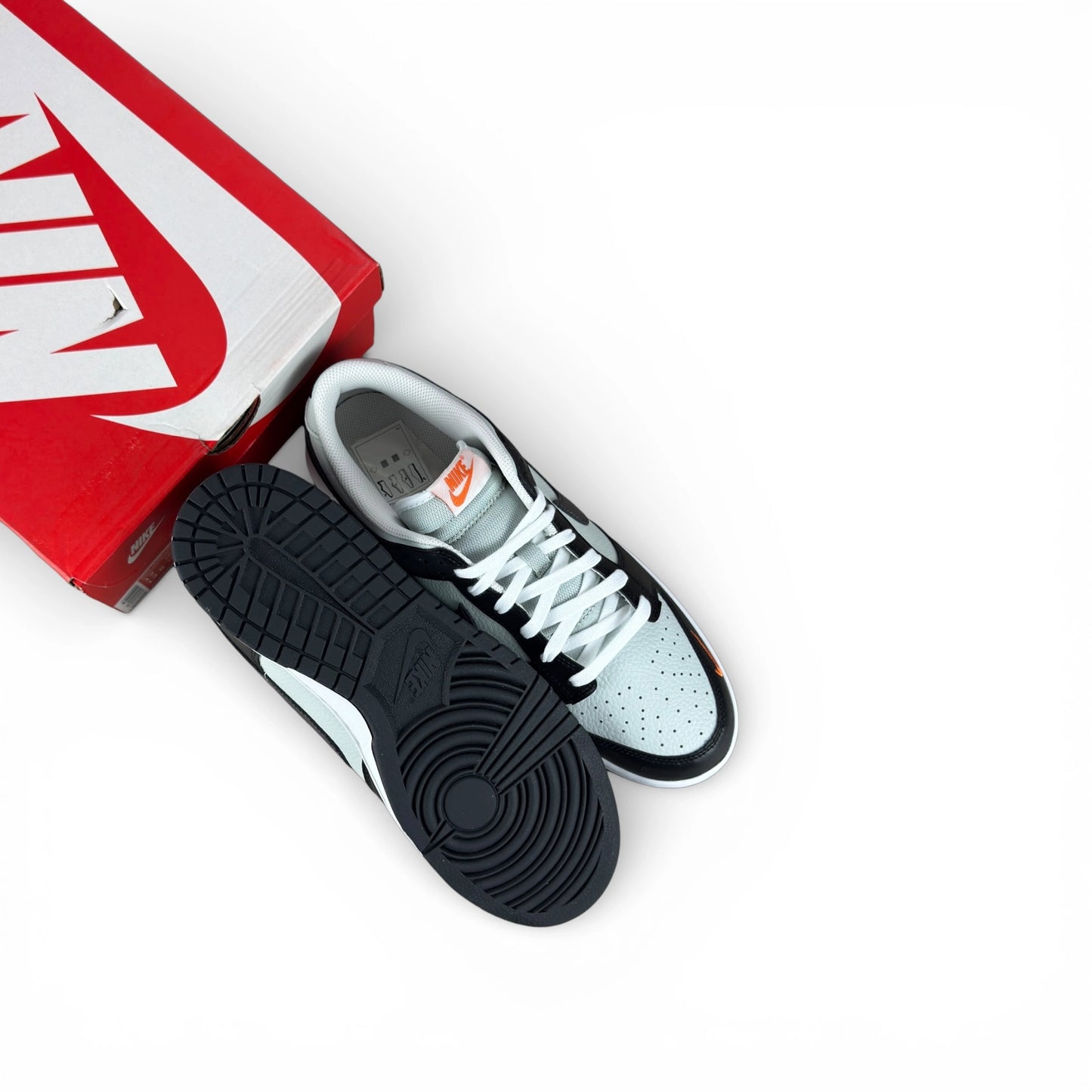 Nike Dunk Low Black Total Orange Mini Swoosh FN7808-001 – EU 46, brand new with original box