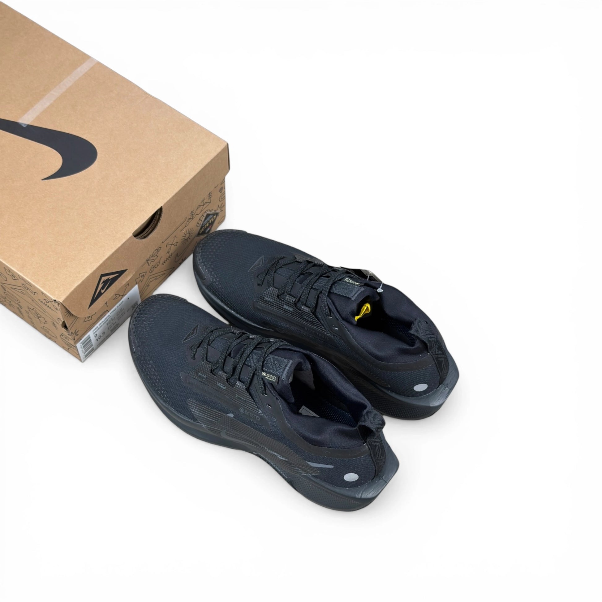 Nike React Pegasus Trail 5 Gore-Tex Black Anthracite FQ0908-002 – EU 42.5, brand new with original box, tissue paper missing