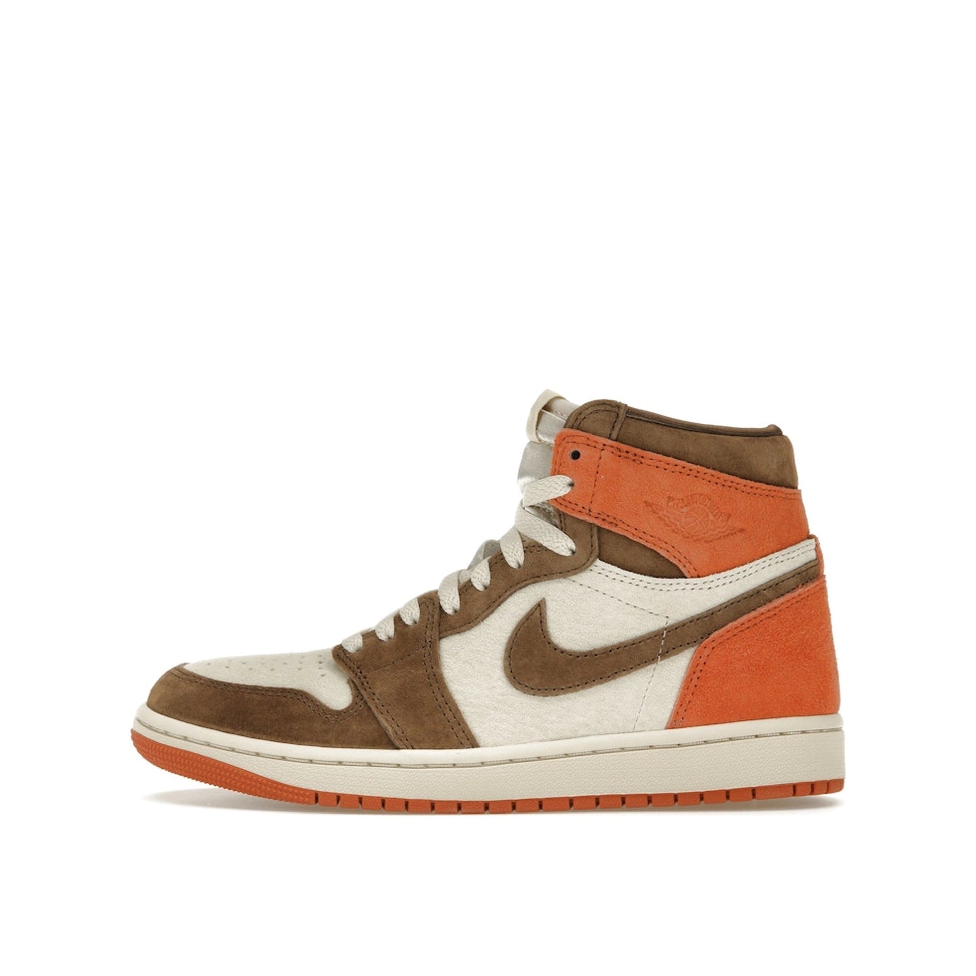 Jordan 1 Retro High OG SP Dusted Clay Women's sneakers, side view, model FQ2941-200, in brown and light pink.