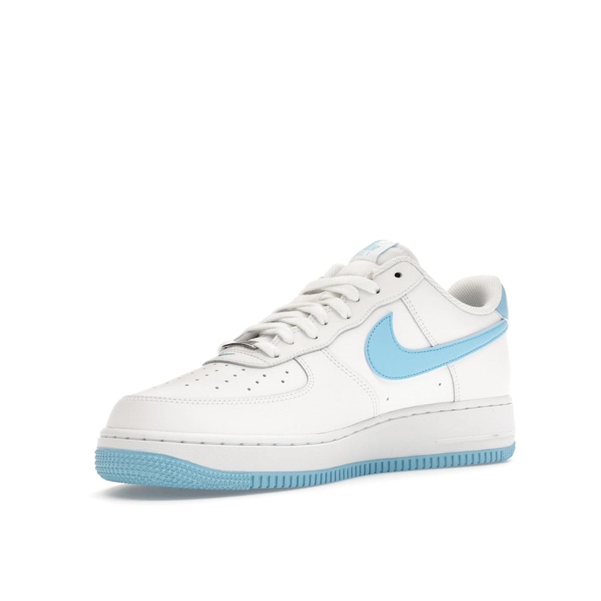 Nike Air Force 1 Low 07 White Aquarius Blue sneakers, front view, model FQ4296-100, white with aquarius blue accents.