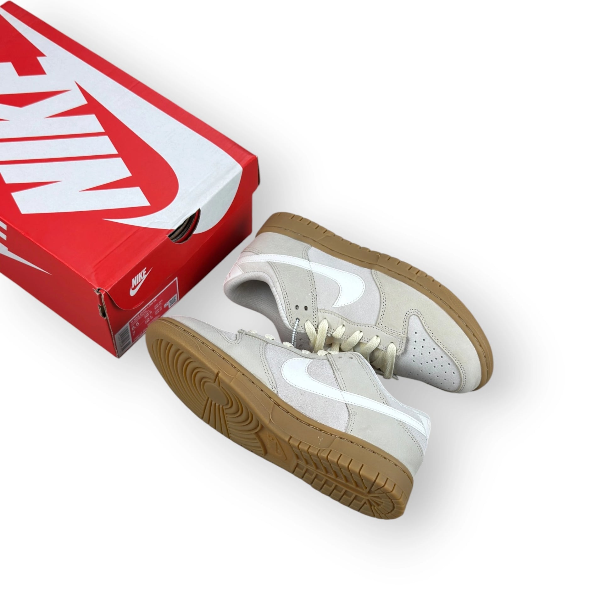 Nike Dunk Low SE Hangul Day FQ8147-104 – EU 40, brand new with original box