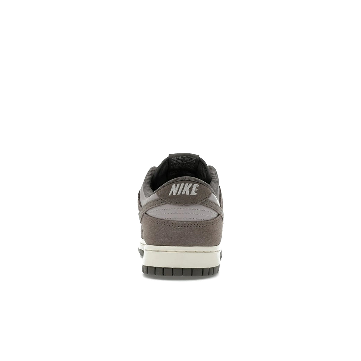 Nike Dunk Low SE in Platinum Violet, Cave Stone and Pale Ivory leather – image 4 of 4