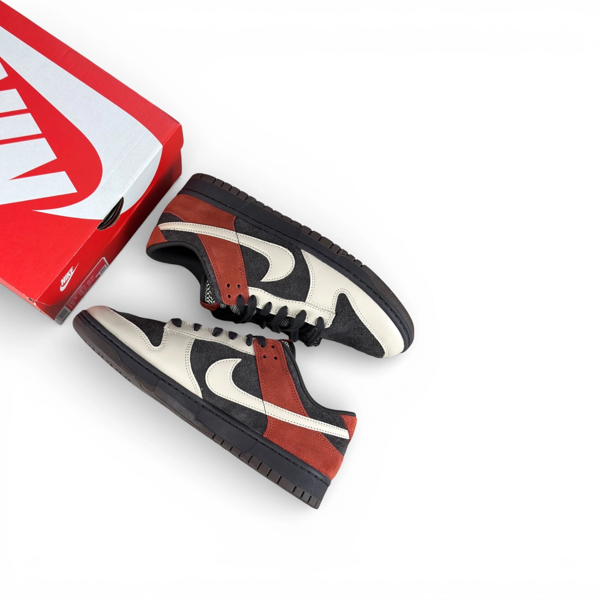 Nike Dunk Low Red Panda FV0395-200 – size EU 44.5, brand new with original box