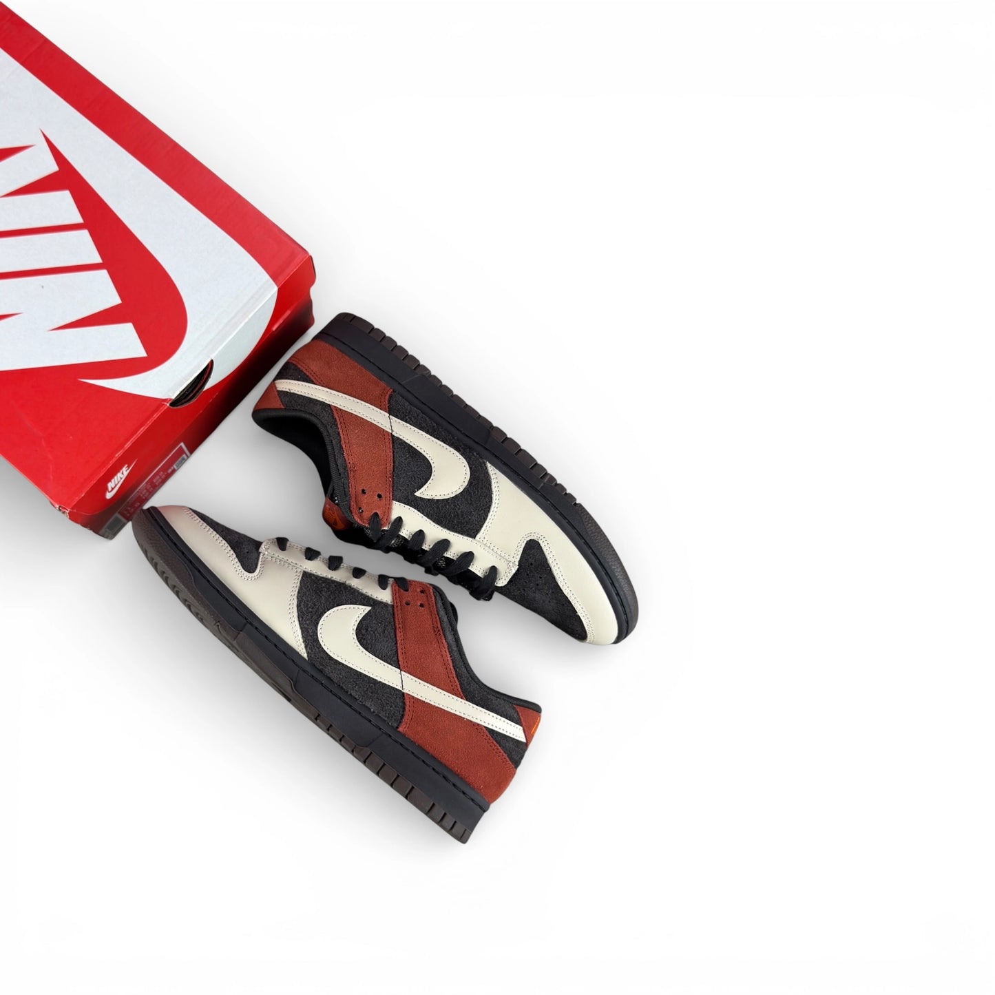 Nike Dunk Low Red Panda FV0395-200 – size EU 45, brand new with original box