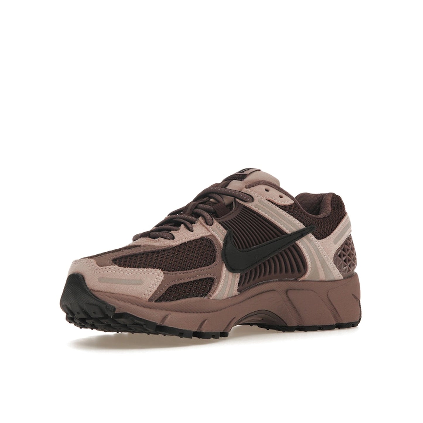 Nike Zoom Vomero 5 sneakers in Plum Eclipse, front view, model FV1166-200 for women in plum and brown.