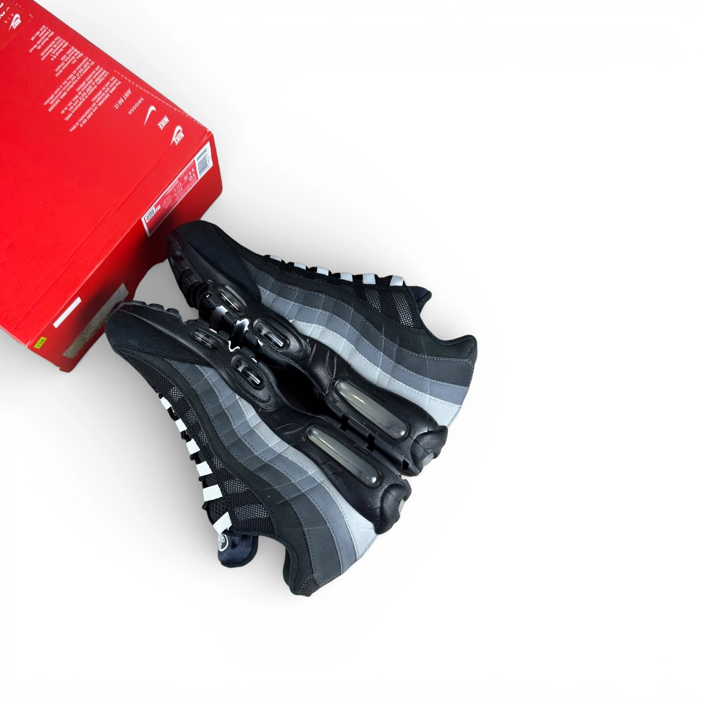 Nike Air Max 95 Grey Gradient FV4710-003 – EU 44, brand new with cut box