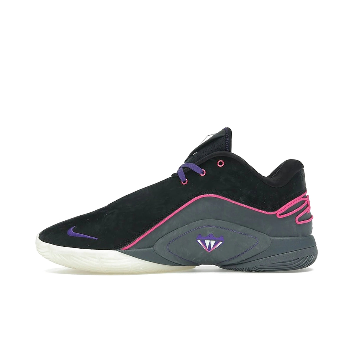 Nike LeBron 22 Blacklight: leather sneaker in black, laser fuchsia, dark grey, field purple, guava ice, vapor – image 3 of 4