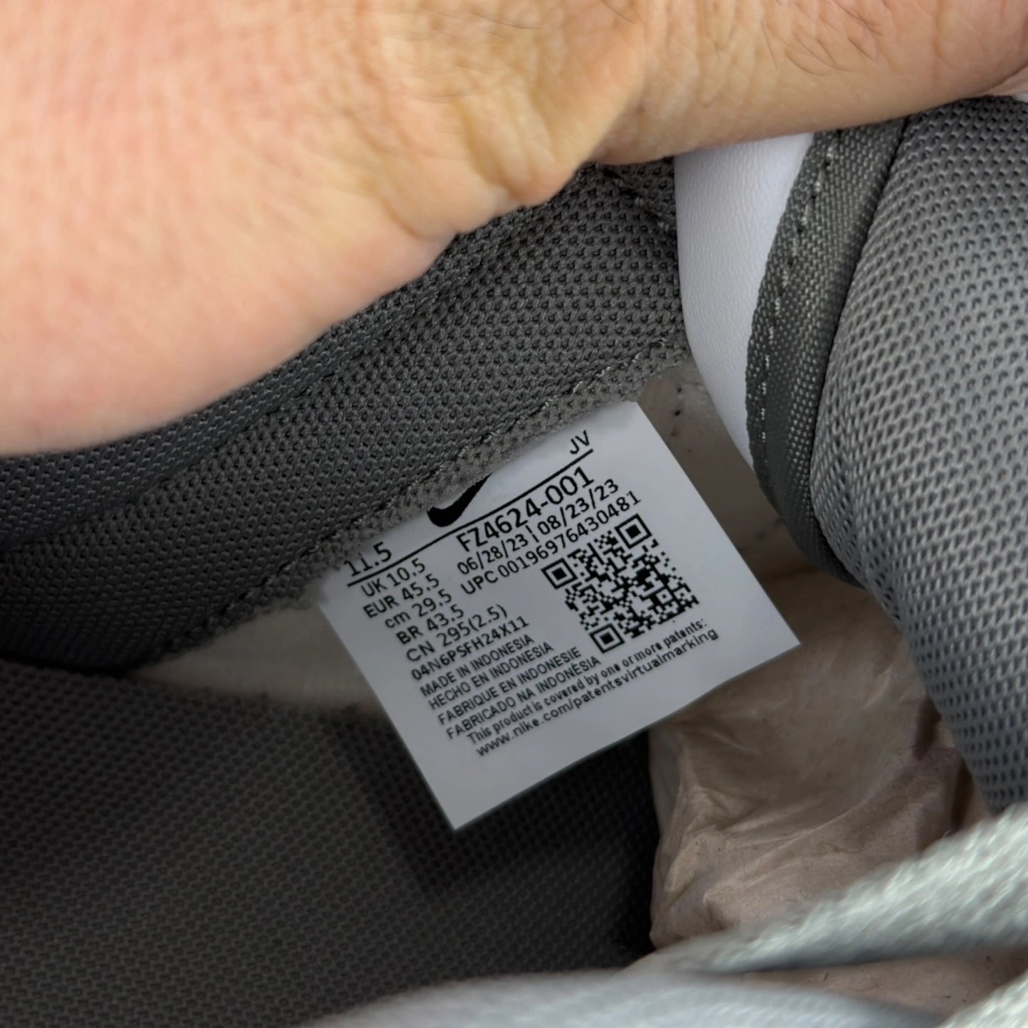 Nike Dunk Low NBA Paris FZ4624-001 – EU 45.5, brand new with original box