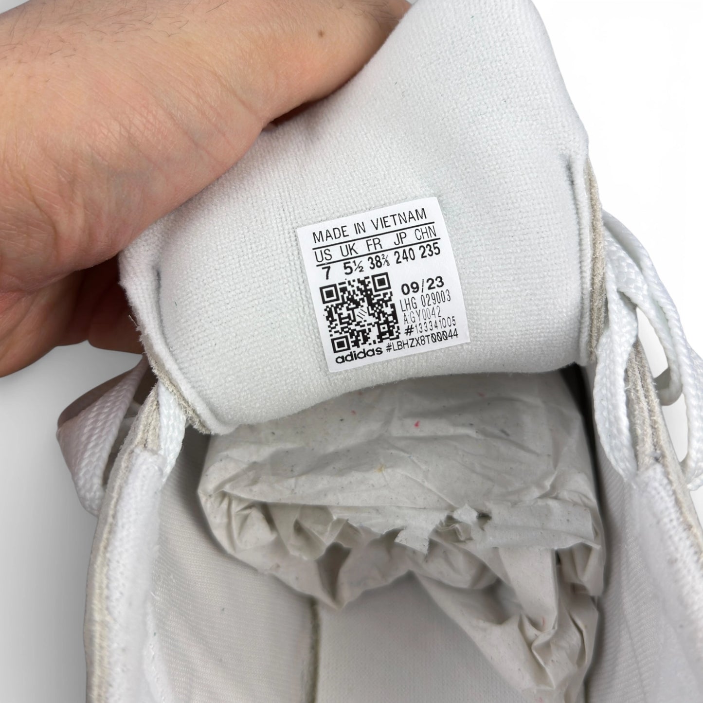 adidas Campus 00s Crystal White Core Black (Women’s) – size EU 38⅔, brand new with original box