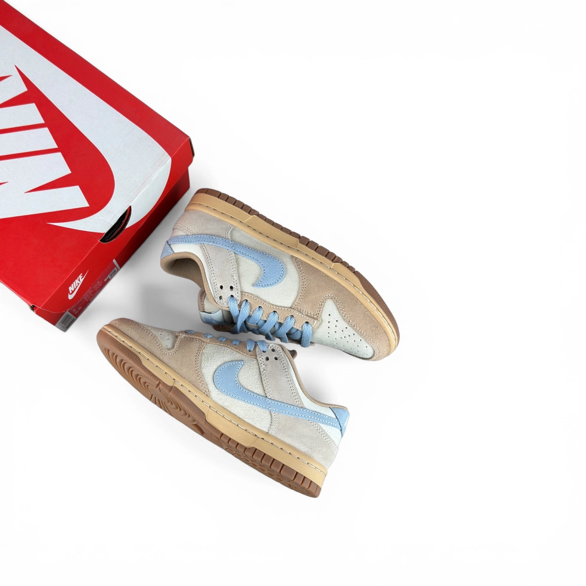 Nike Dunk Low Sanddrift Light Armory Blue HF0106-100 – EU 36, brand new with original box