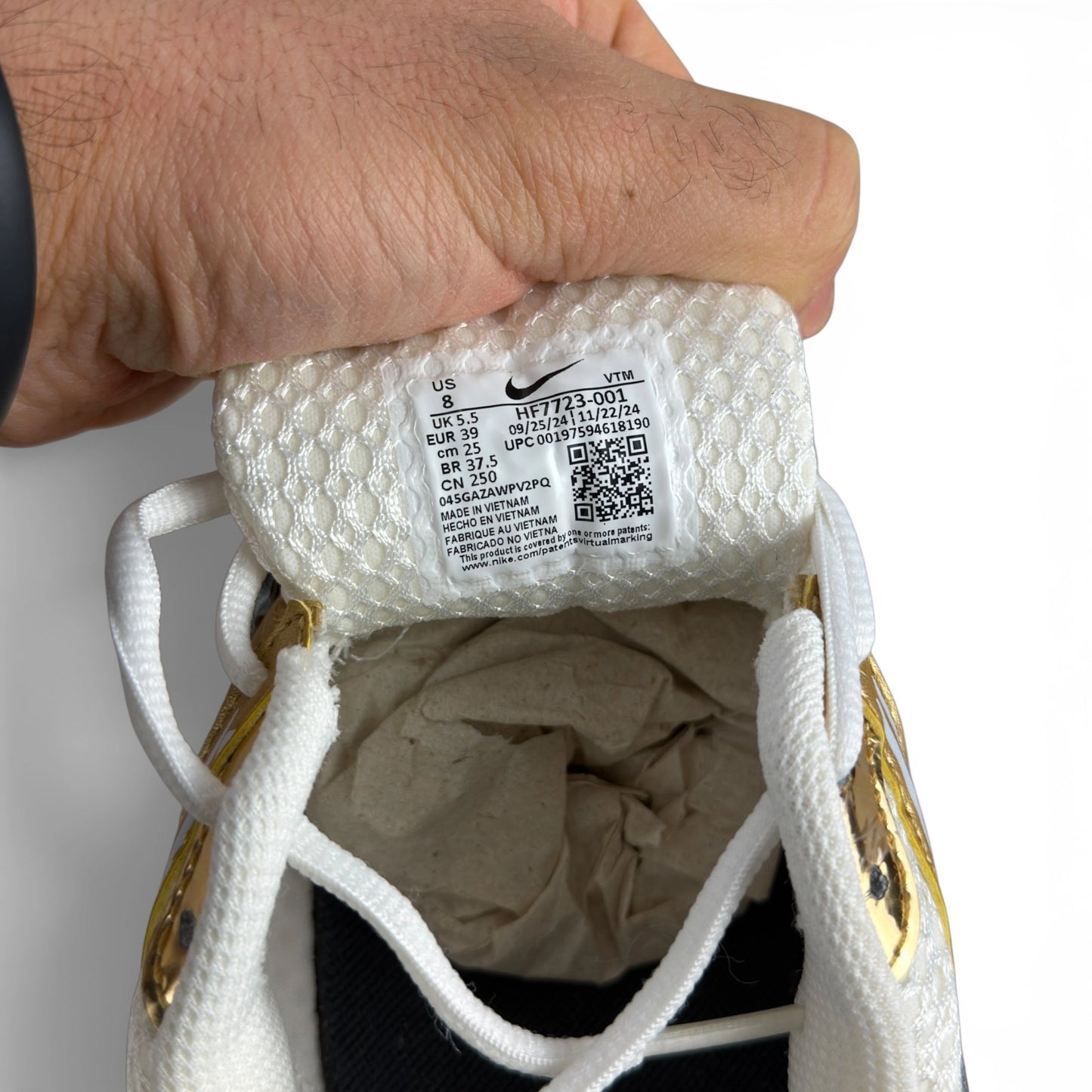 Nike Zoom Vomero 5 Metallic Gold (Women’s) HF7723-001 – EU 39, brand new with original box