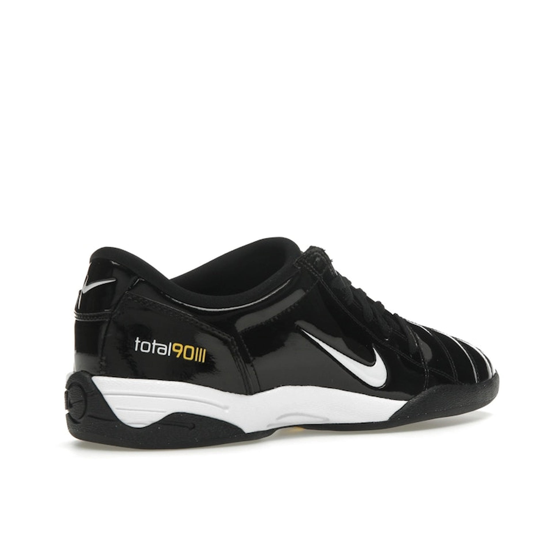 Nike Total 90 3 SP, back view, in all-black with iconic T90 branding.