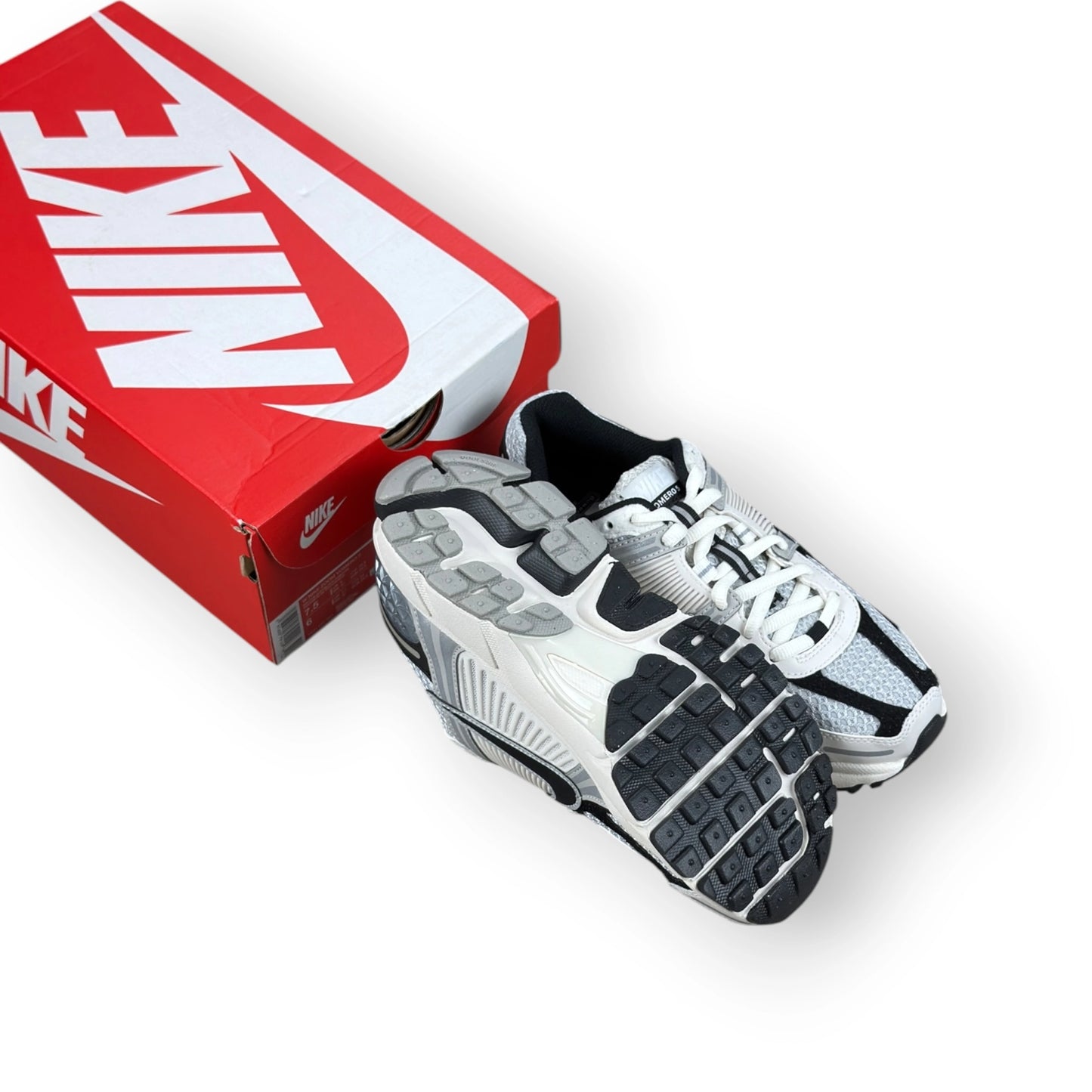 Nike Zoom Vomero 5 Photon Dust Black HQ1182-001 – EU 38.5, brand new with original box