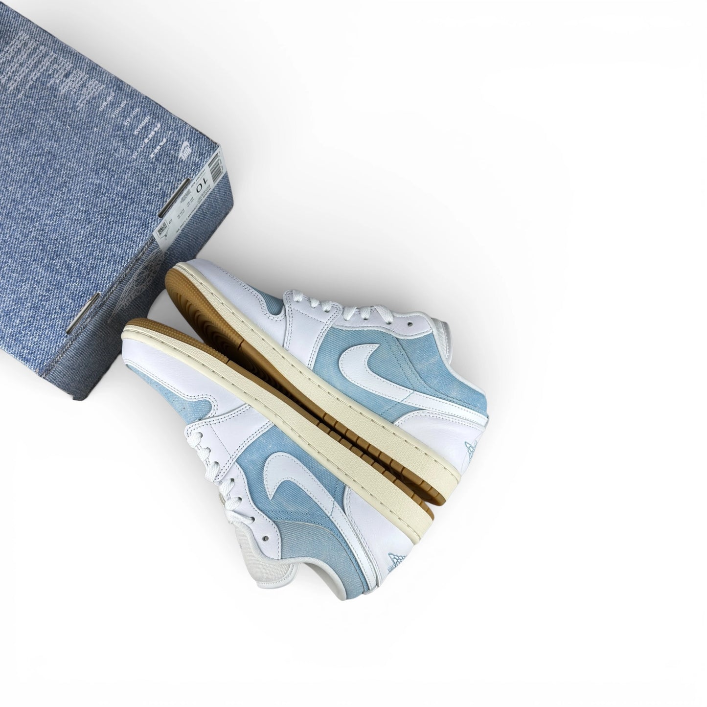 Jordan 1 Low SE Denim Worn Blue (Women’s) HQ2004-400 – EU 42, brand new with cut outlet box