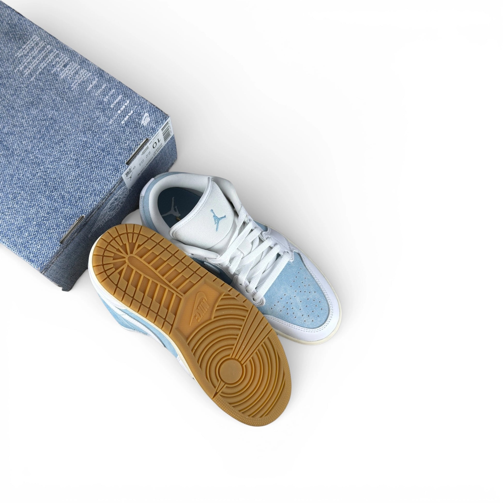 Jordan 1 Low SE Denim Worn Blue (Women’s) HQ2004-400 – EU 42, brand new with cut outlet box