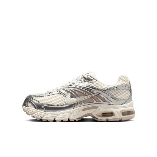 W NIKE AIR MAX MOTO 2K