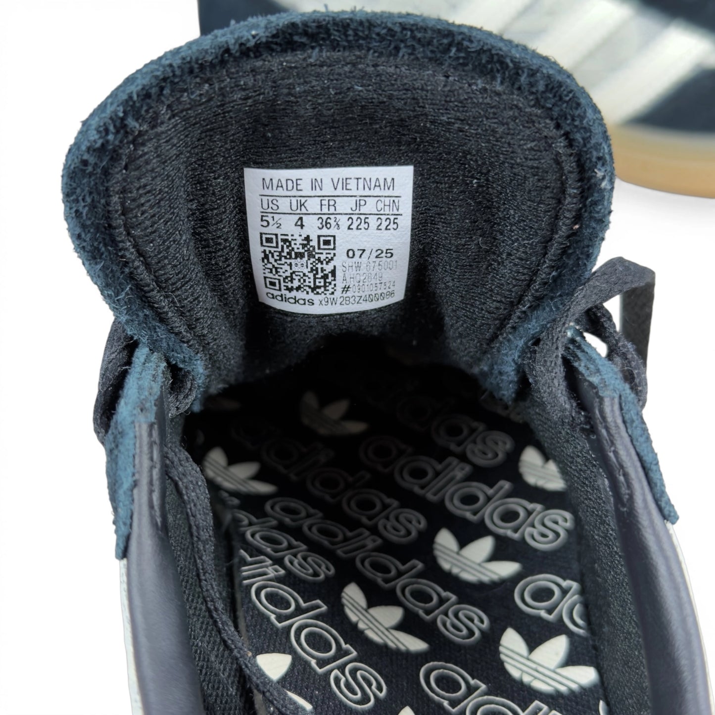 adidas Handball Spezial Black Cream White Lace (Women's) HQ2649 – EU 36 2/3, new with cut outlet box
