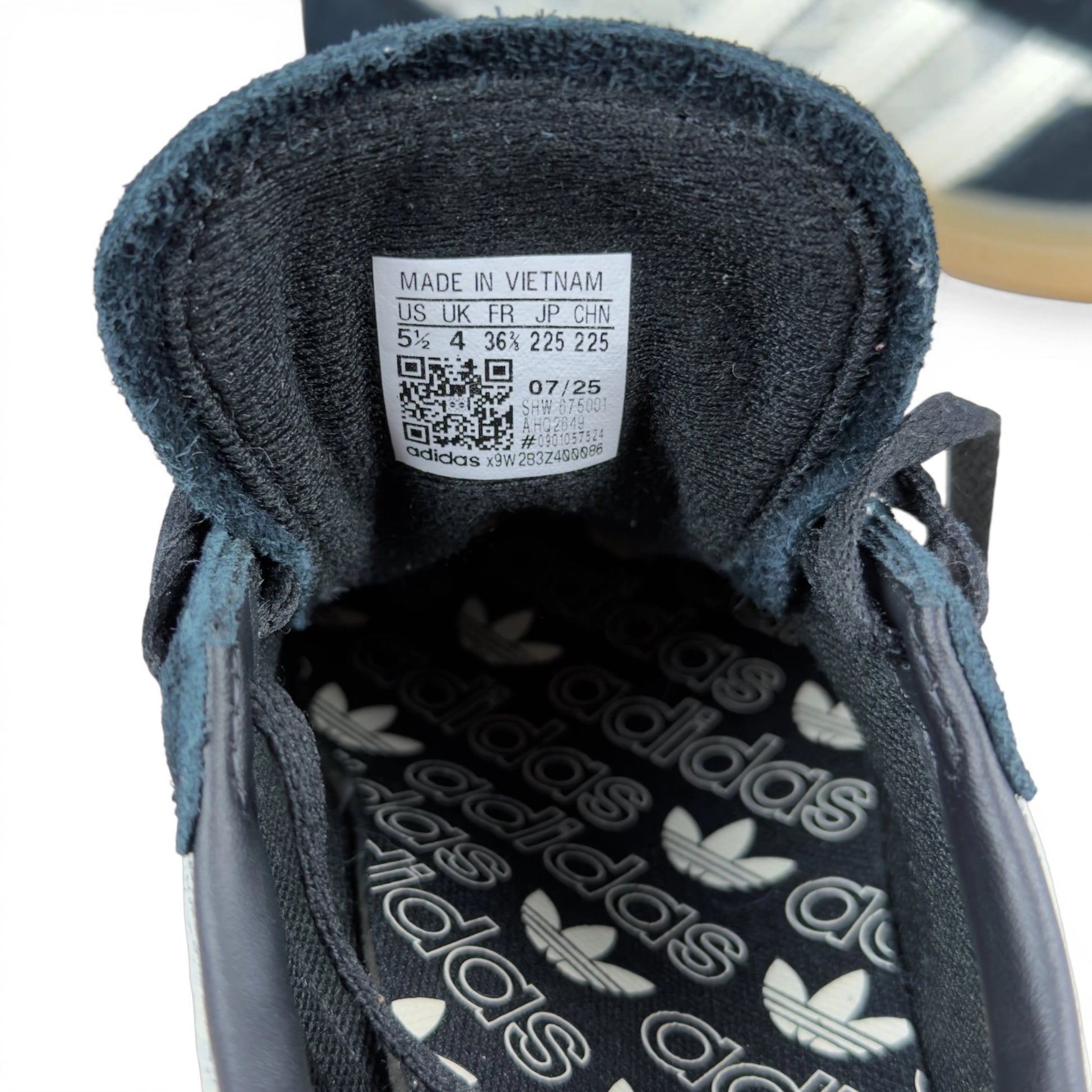 adidas Handball Spezial Black Cream White Lace (Women's) HQ2649 – EU 36 2/3, new with cut outlet box