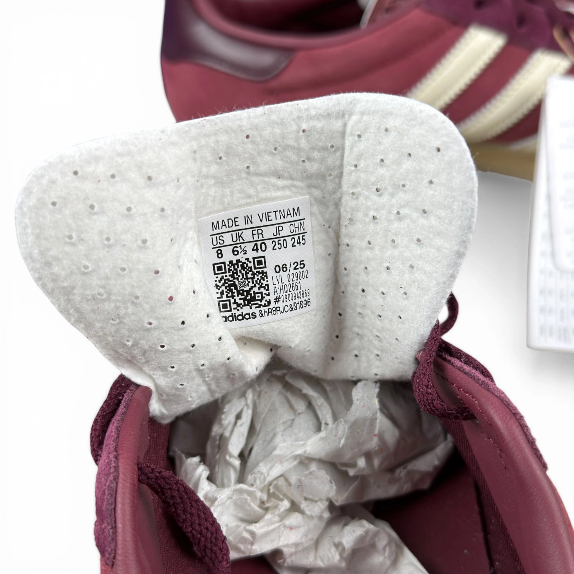 adidas Gazelle Indoor Shadow Red Off White (Women’s) HQ2661 – size EU 40, brand new with original box