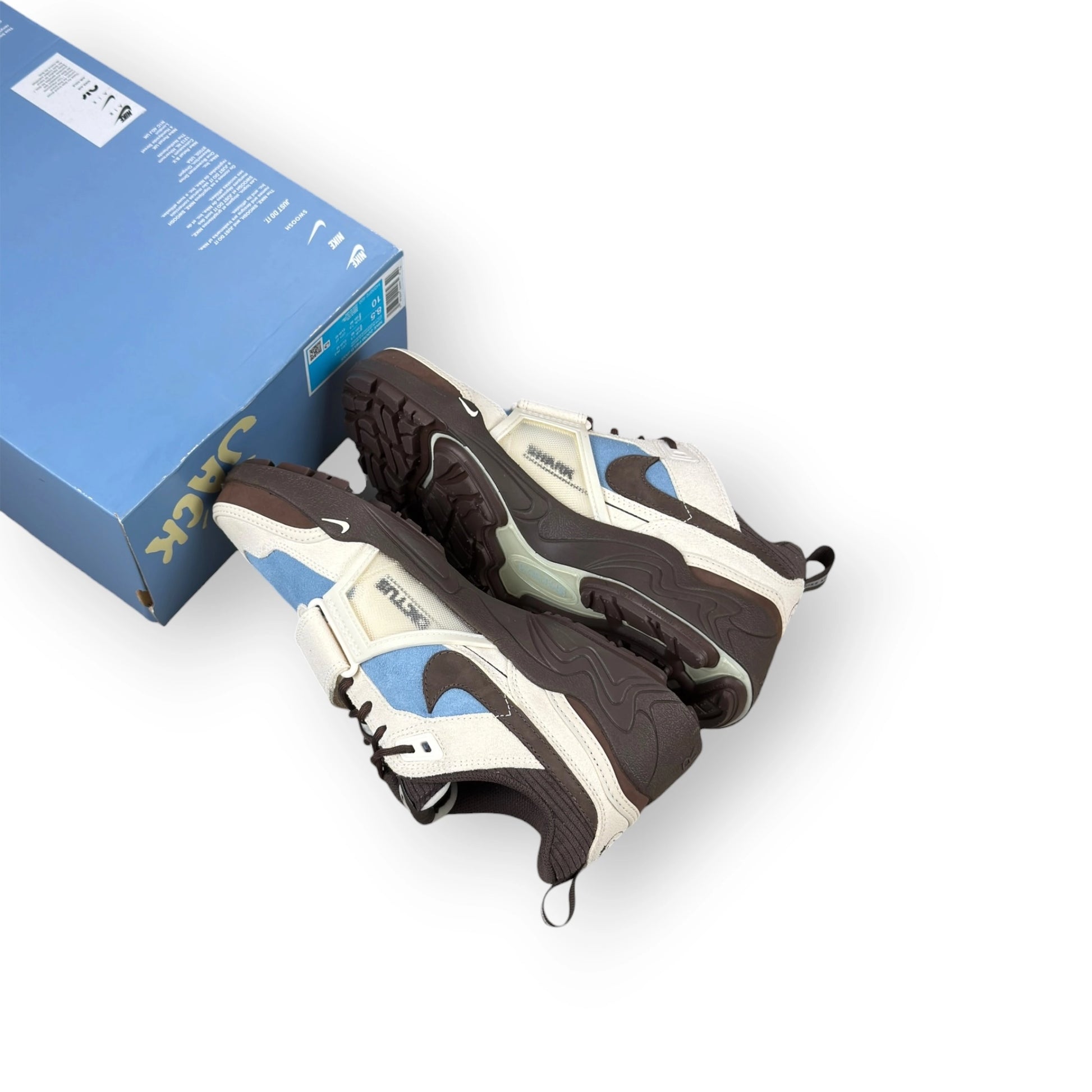 Nike Zoom Field Jaxx Travis Scott Leche Blue HQ3072-400 – EU 42, brand new with cut outlet box