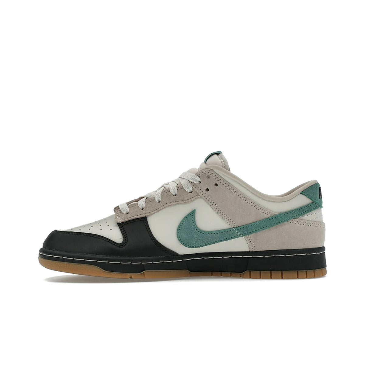 Nike Dunk Low men’s shoe in Light Orewood Brown, Cream II, Black and Bicoastal leather – image 3 of 4