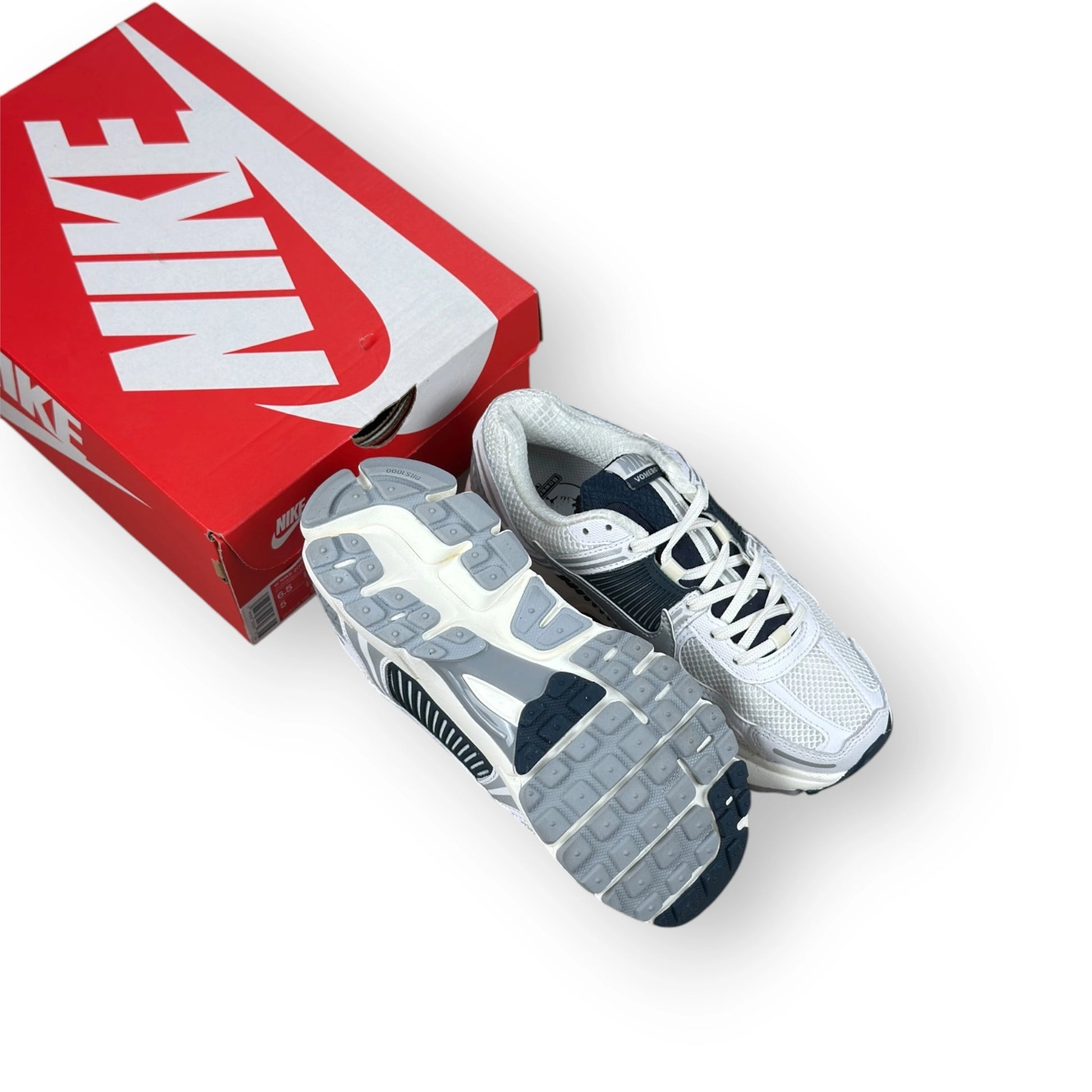 Nike Zoom Vomero 5 White Armory Navy (Women’s) – size EU 37.5, brand new with original box