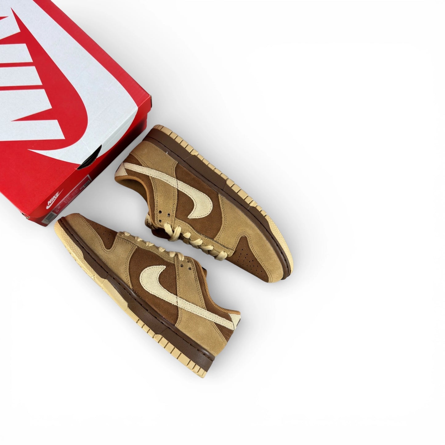 Nike Dunk Low Reverse Maple (Women’s) HV2512-200 – EU 38.5, brand new with original box