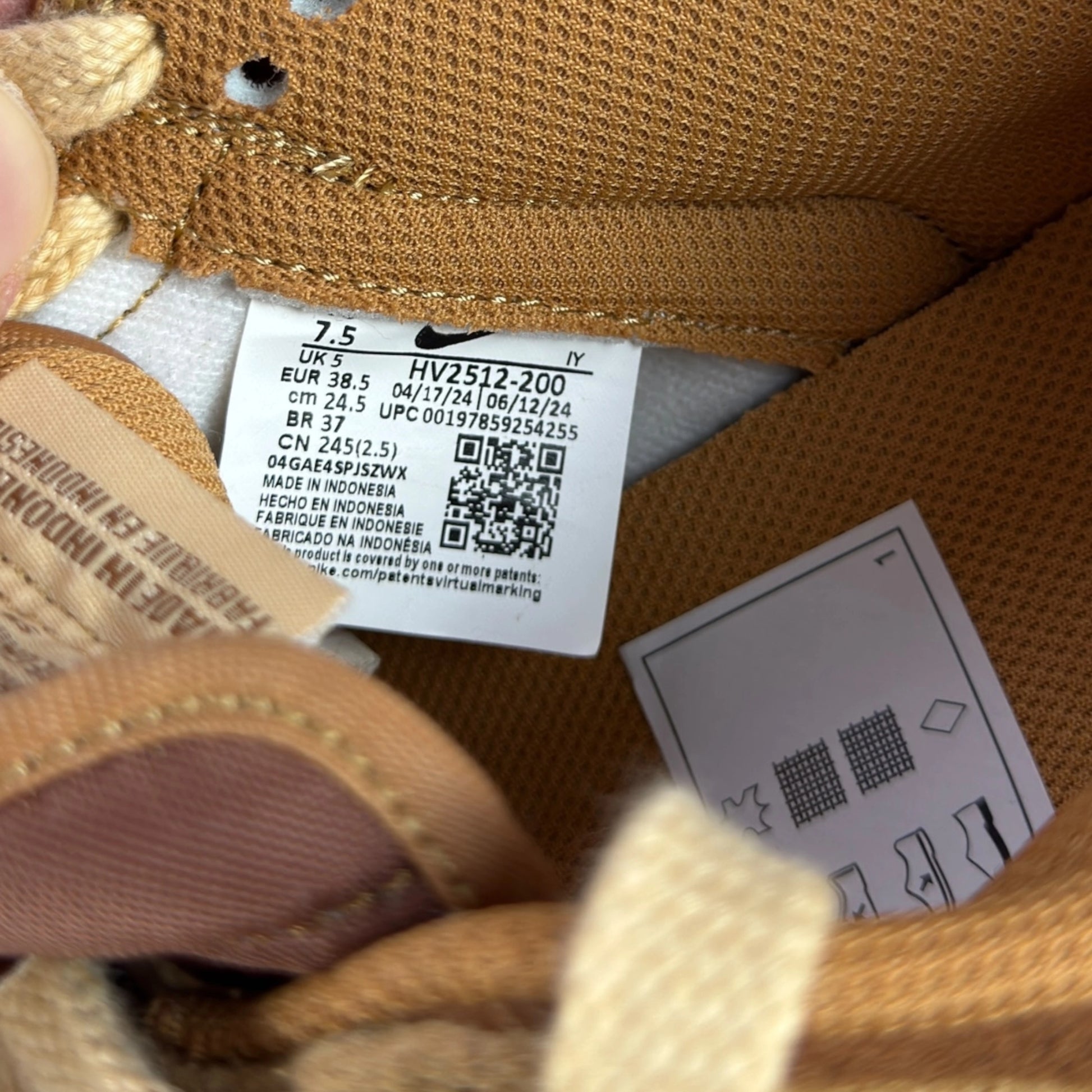 Nike Dunk Low Reverse Maple (Women’s) HV2512-200 – EU 38.5, brand new with original box