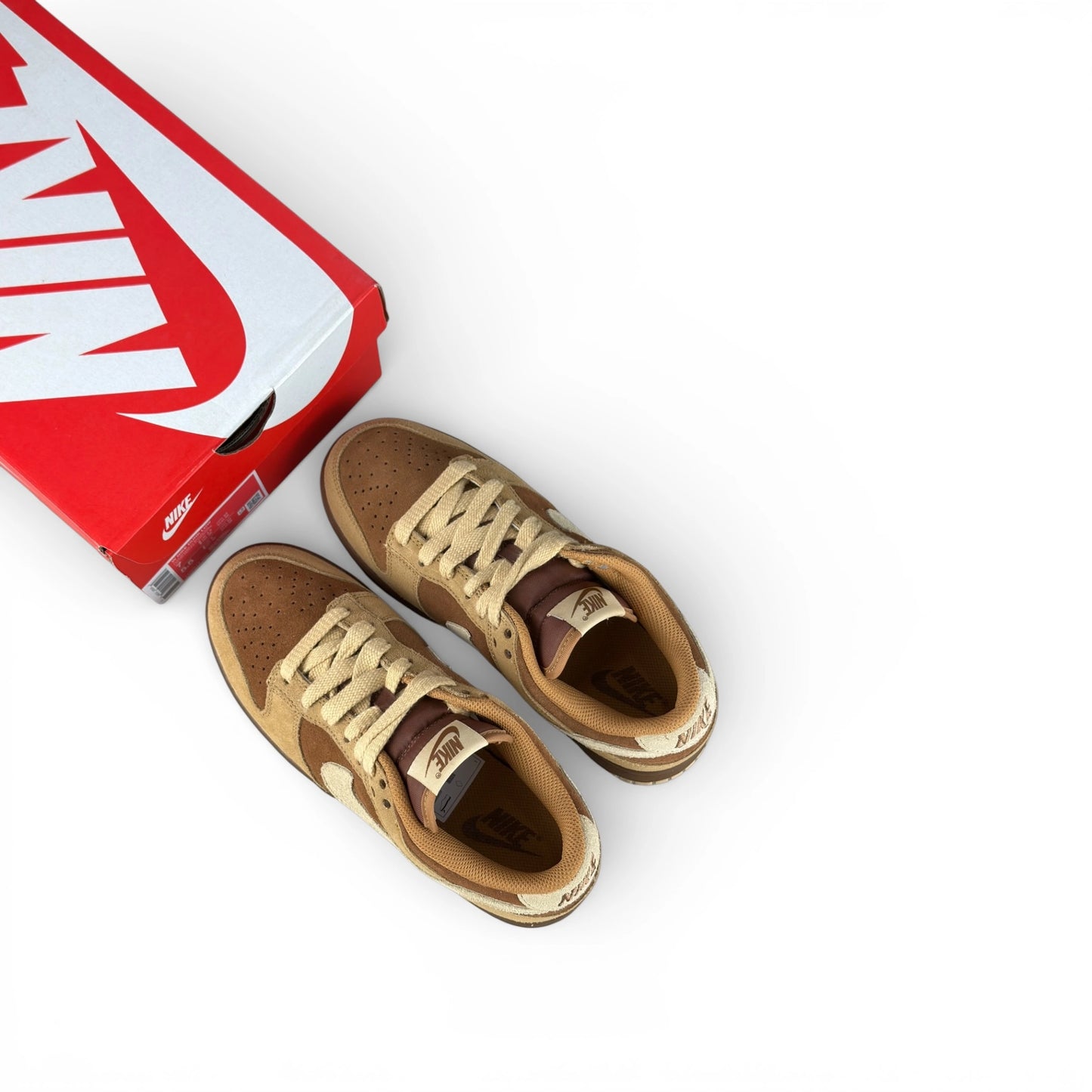 Nike Dunk Low Reverse Maple (Women’s) HV2512-200 – EU 38, brand new with original box